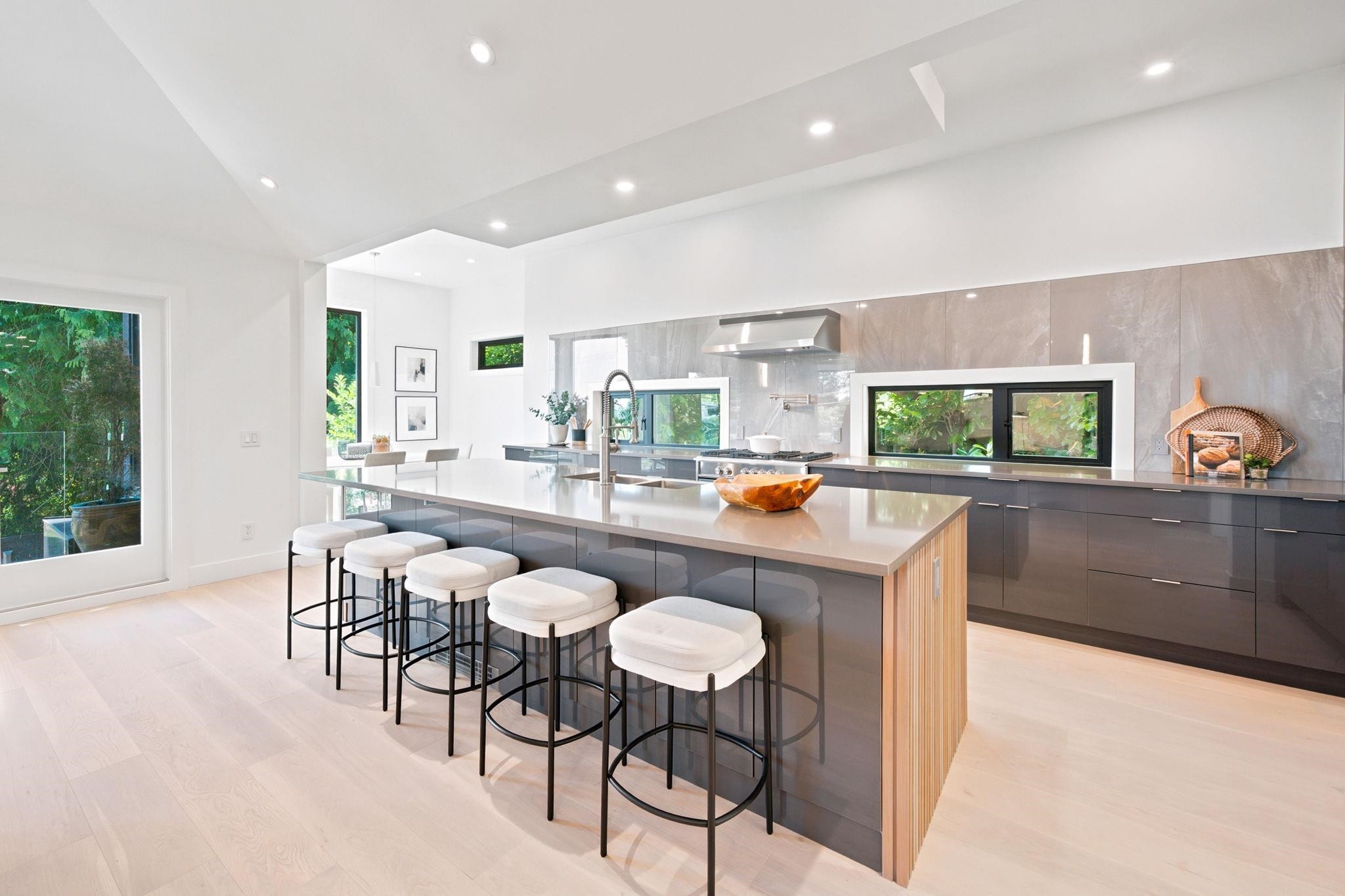 2508 Nelson Avenue, West Vancouver, BC