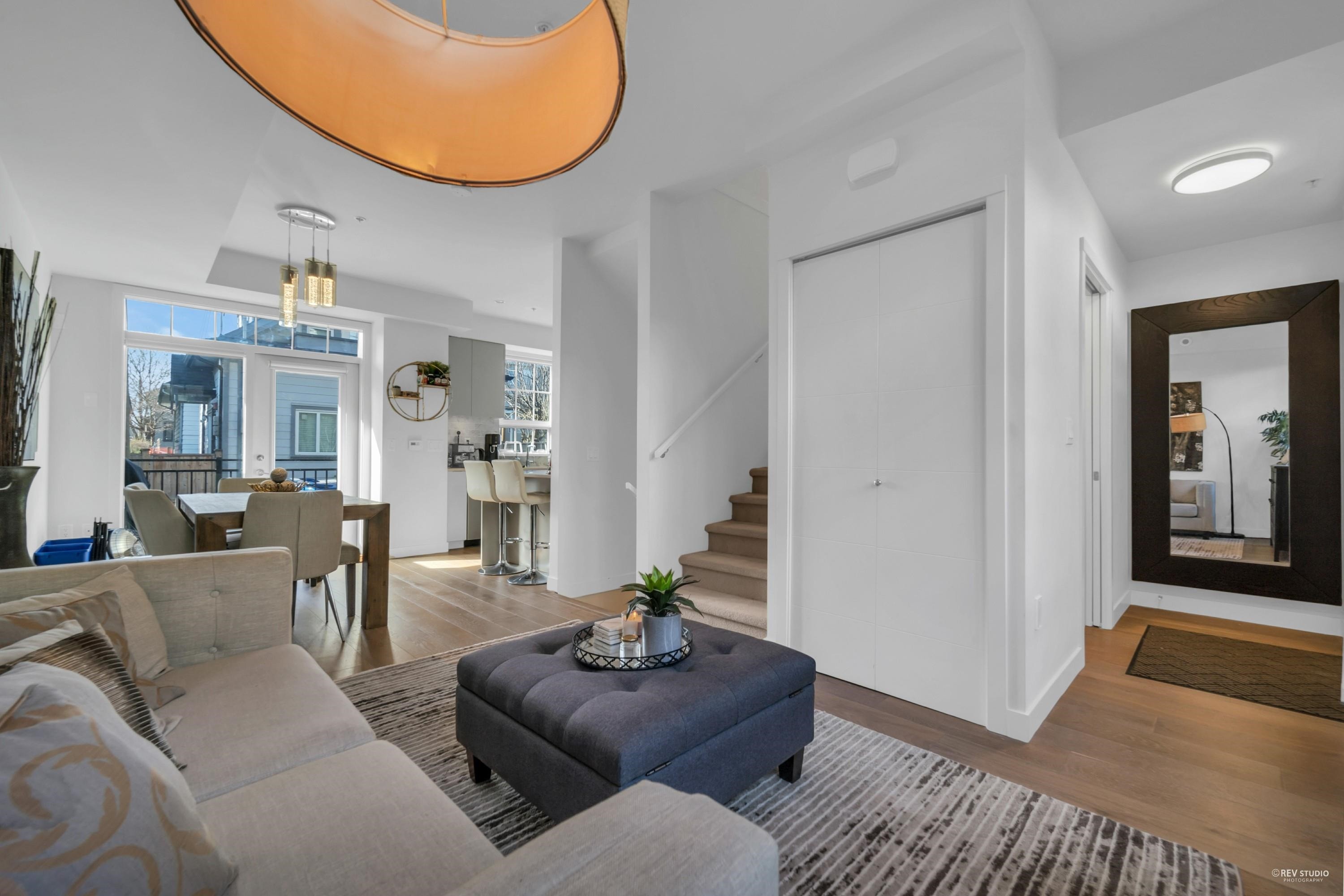 7901 Oak Street, Vancouver, BC