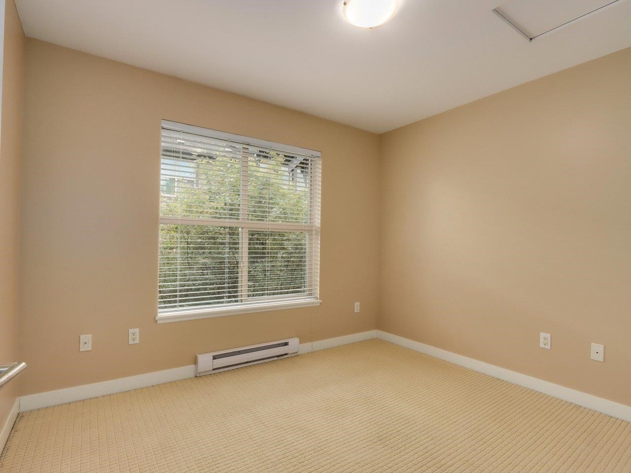 319 15Th Street E, North Vancouver, BC