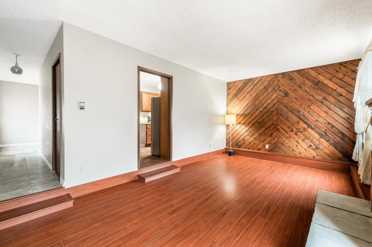 11121 Kingsbridge Drive, Richmond, BC - Indoor Photo Showing Other Room