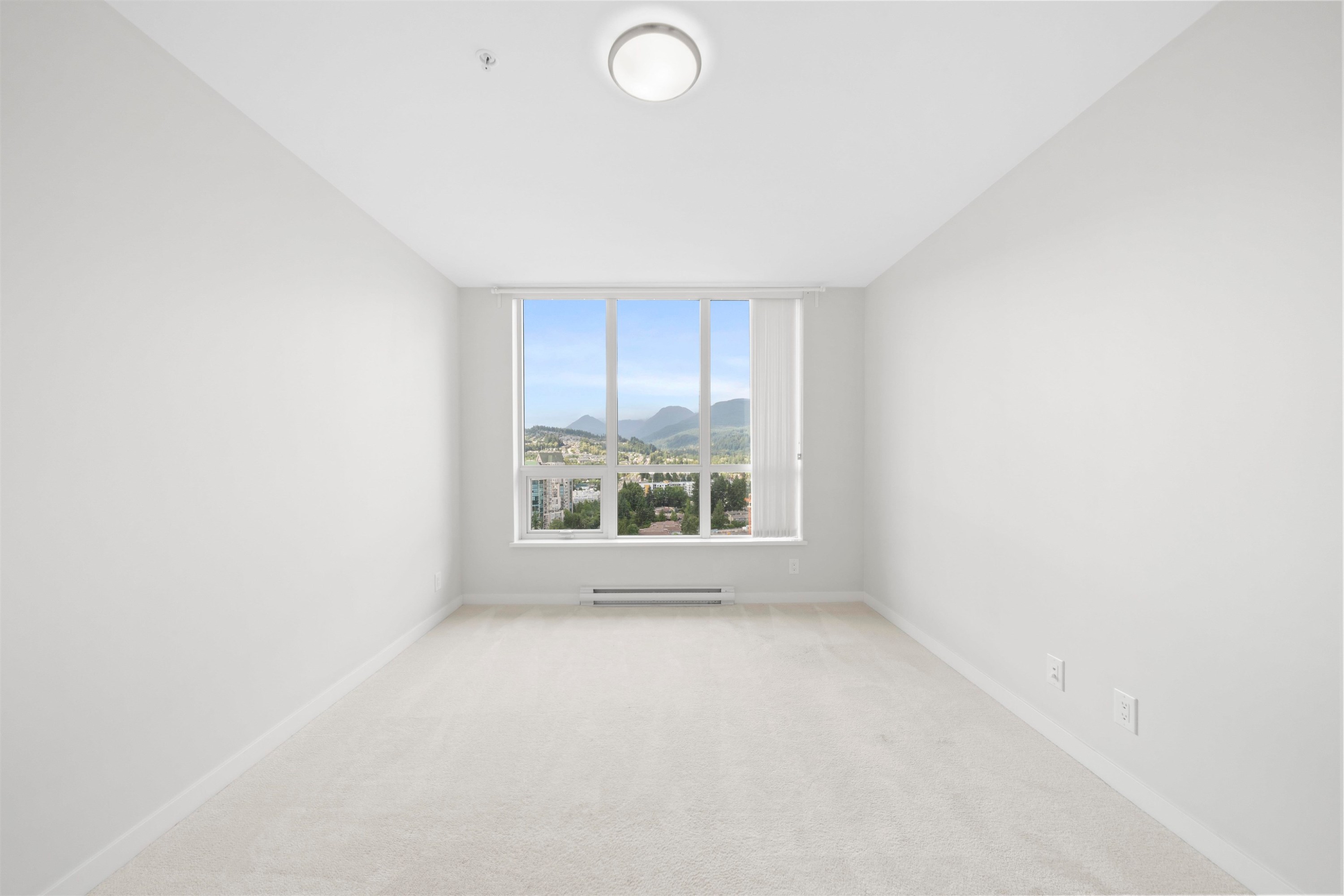 2801-3093 Windsor Gate, Coquitlam, BC