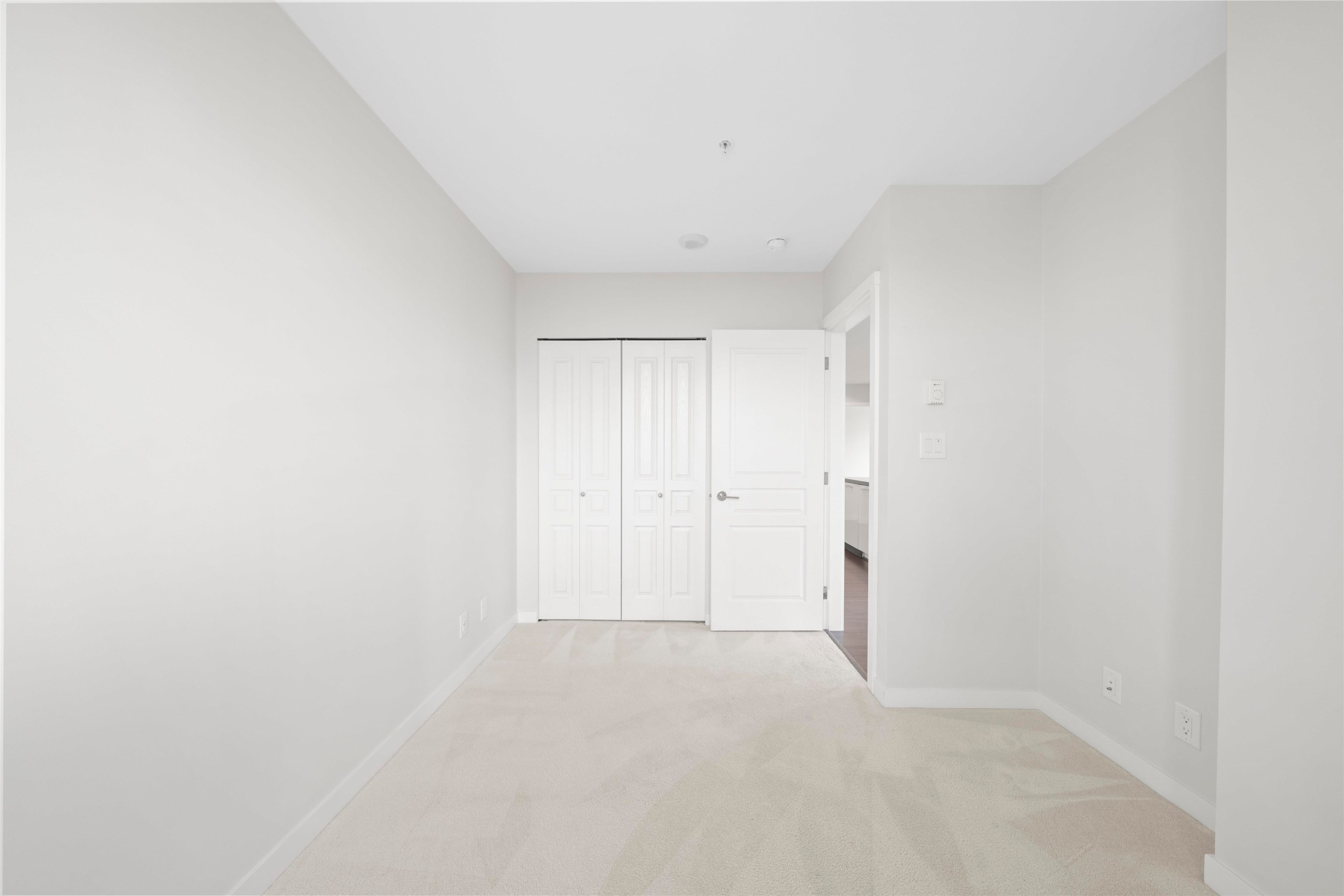 2801-3093 Windsor Gate, Coquitlam, BC
