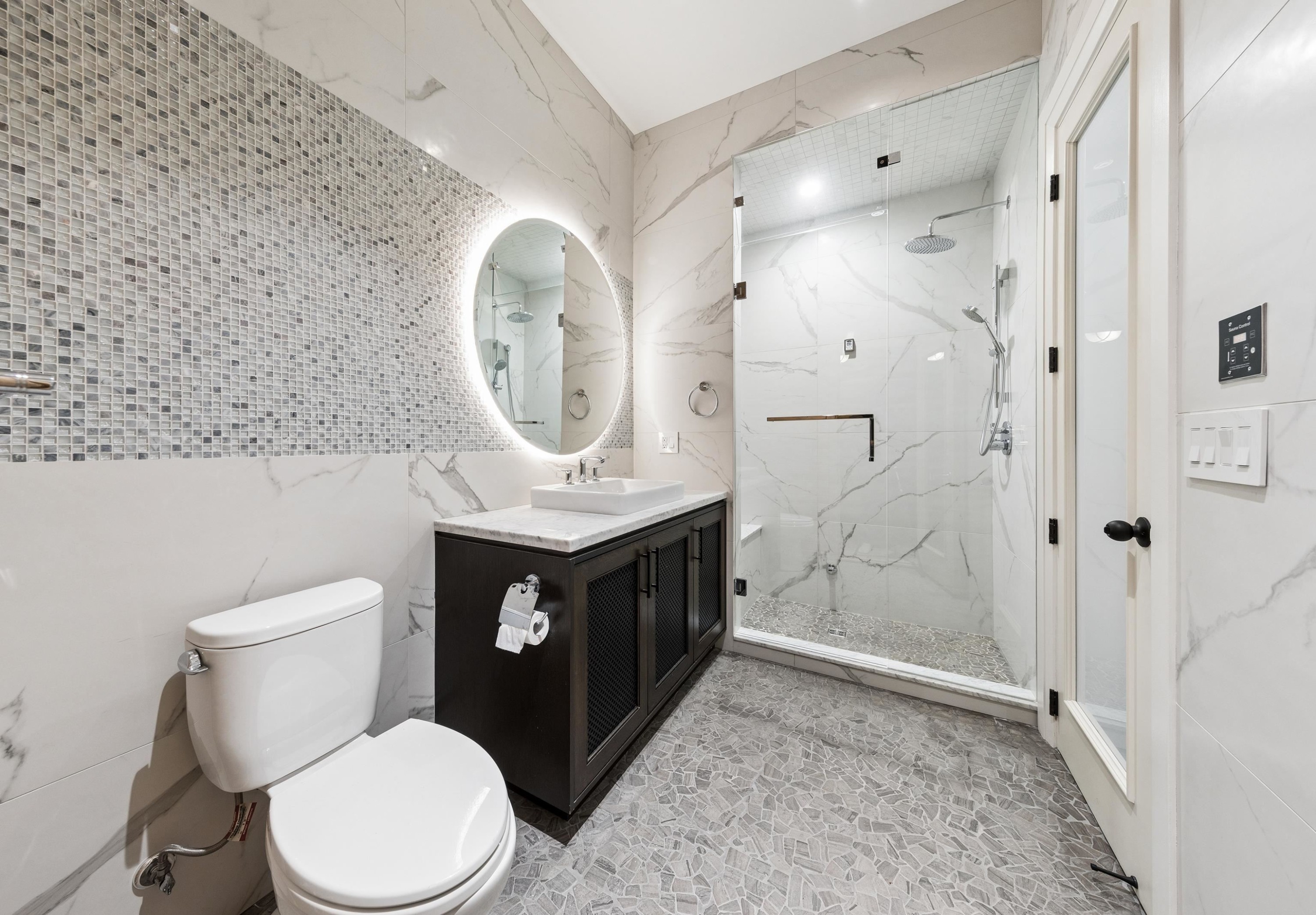 3058 44Th Avenue W, Vancouver, BC