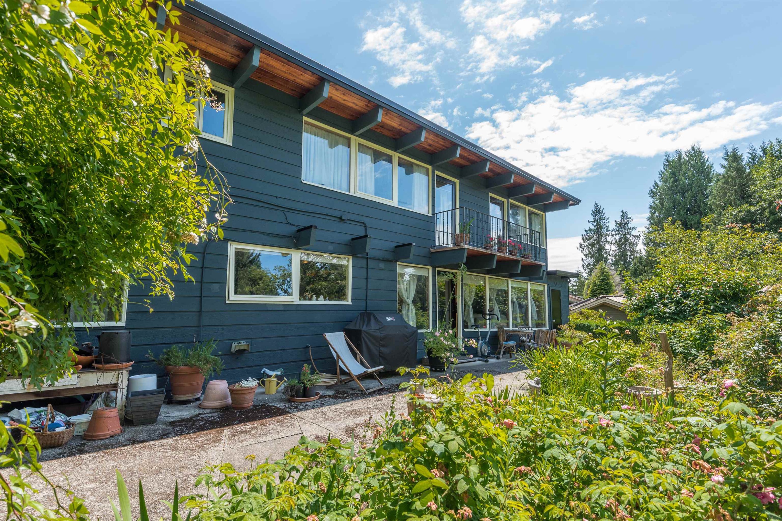 1764 Ottawa Place, West Vancouver, BC
