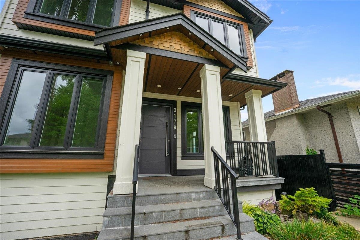 3179 16Th Avenue E, Vancouver, BC