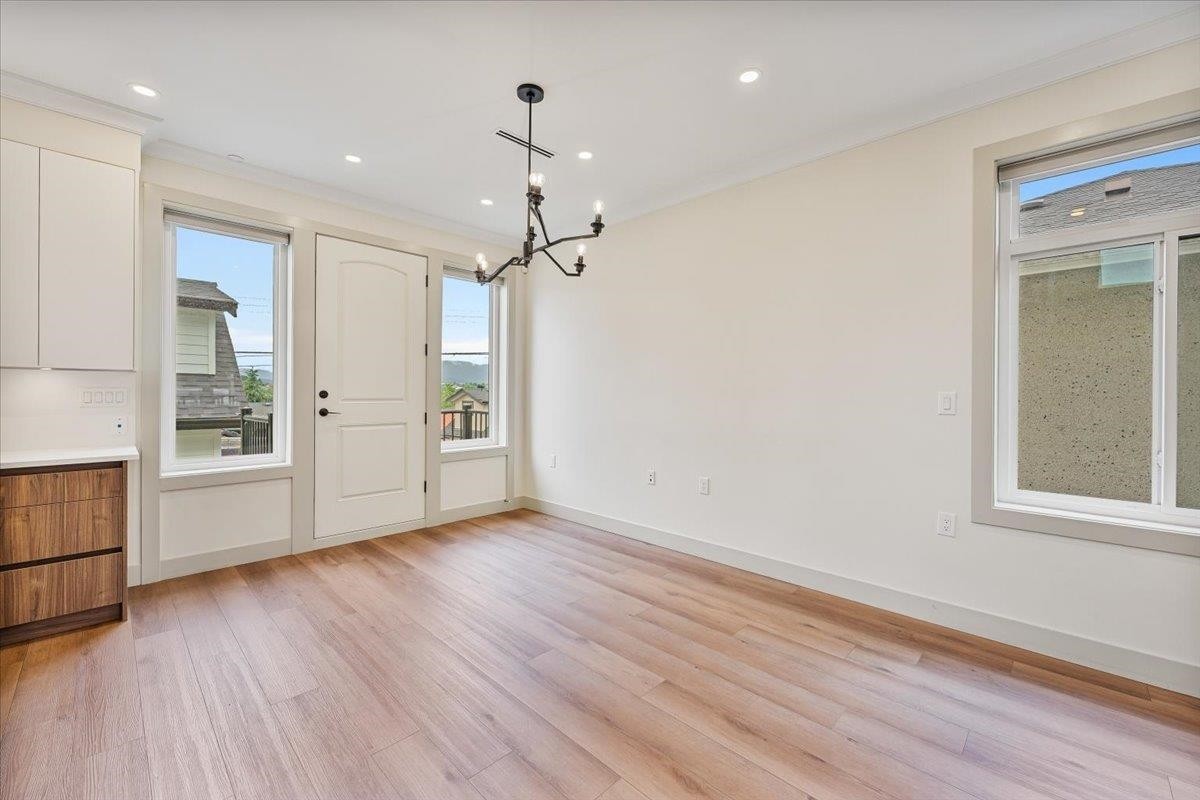 3179 16Th Avenue E, Vancouver, BC