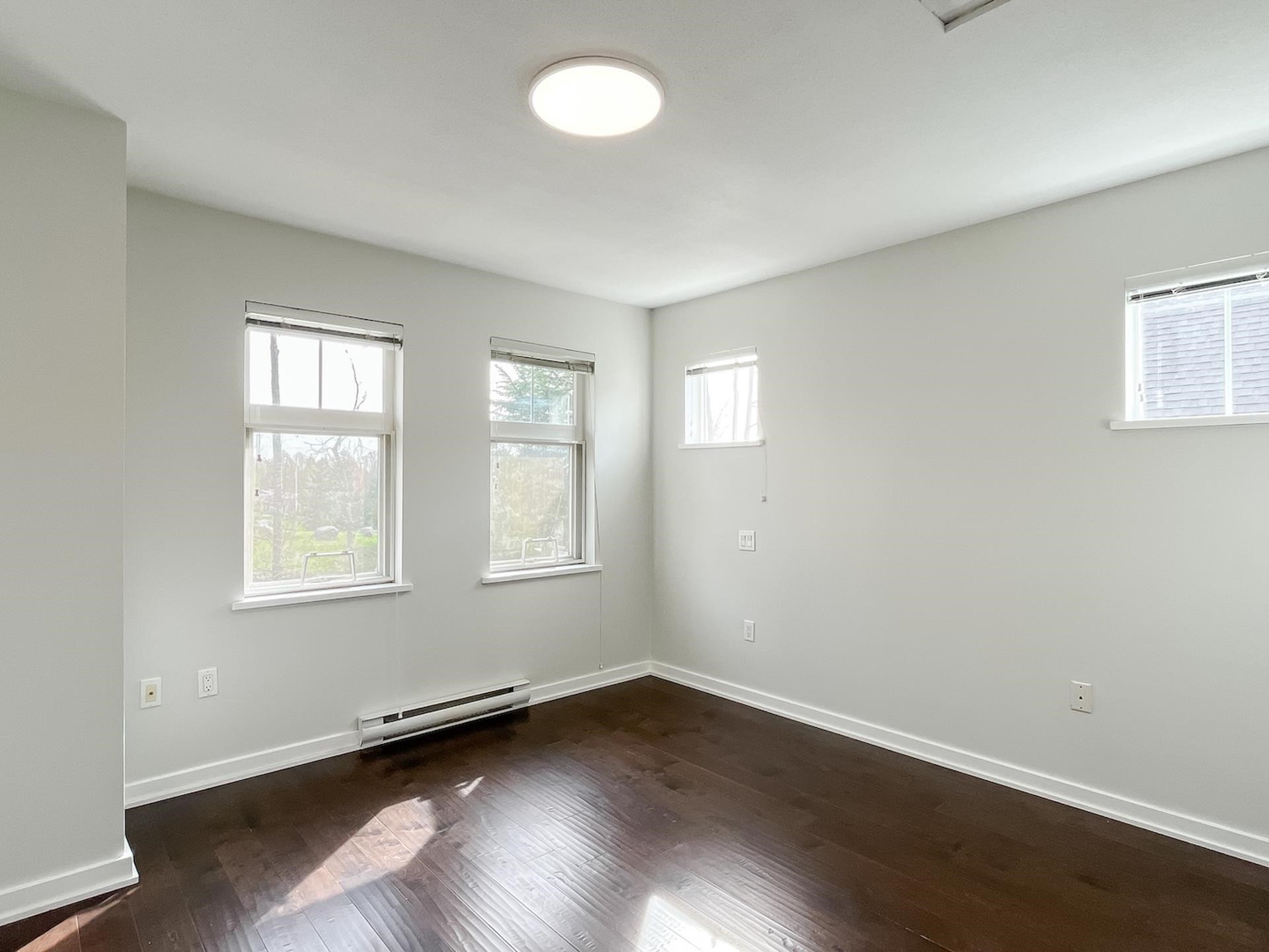 7425 Columbia Street, Vancouver, BC