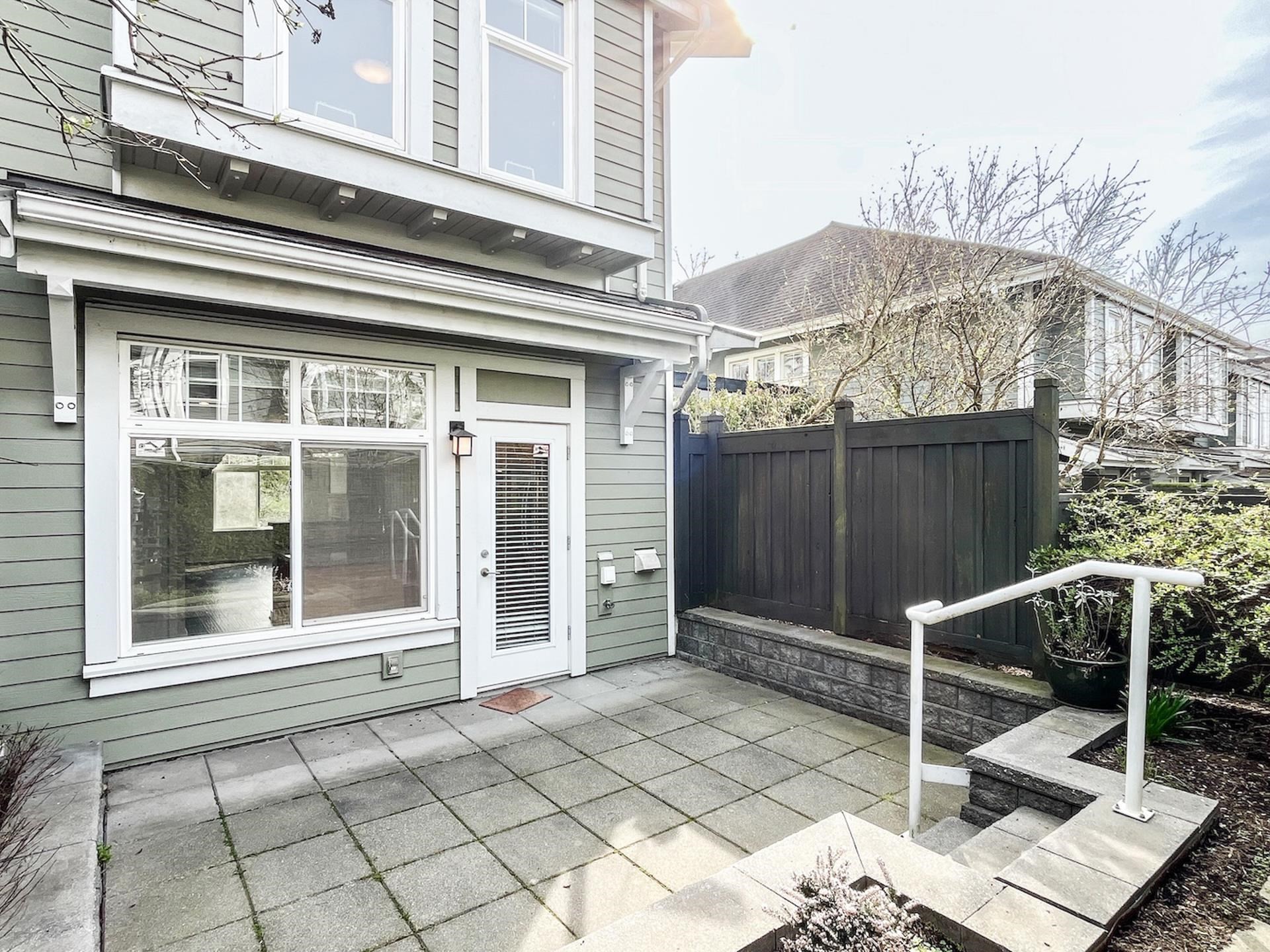 7425 Columbia Street, Vancouver, BC