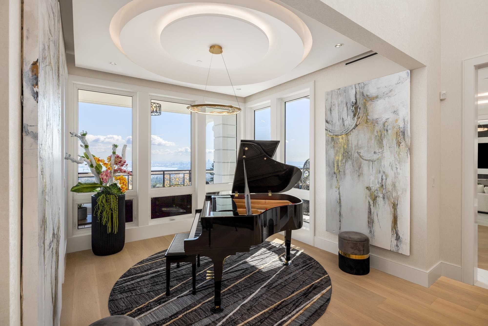 835 Farmleigh Road, West Vancouver, BC - Indoor