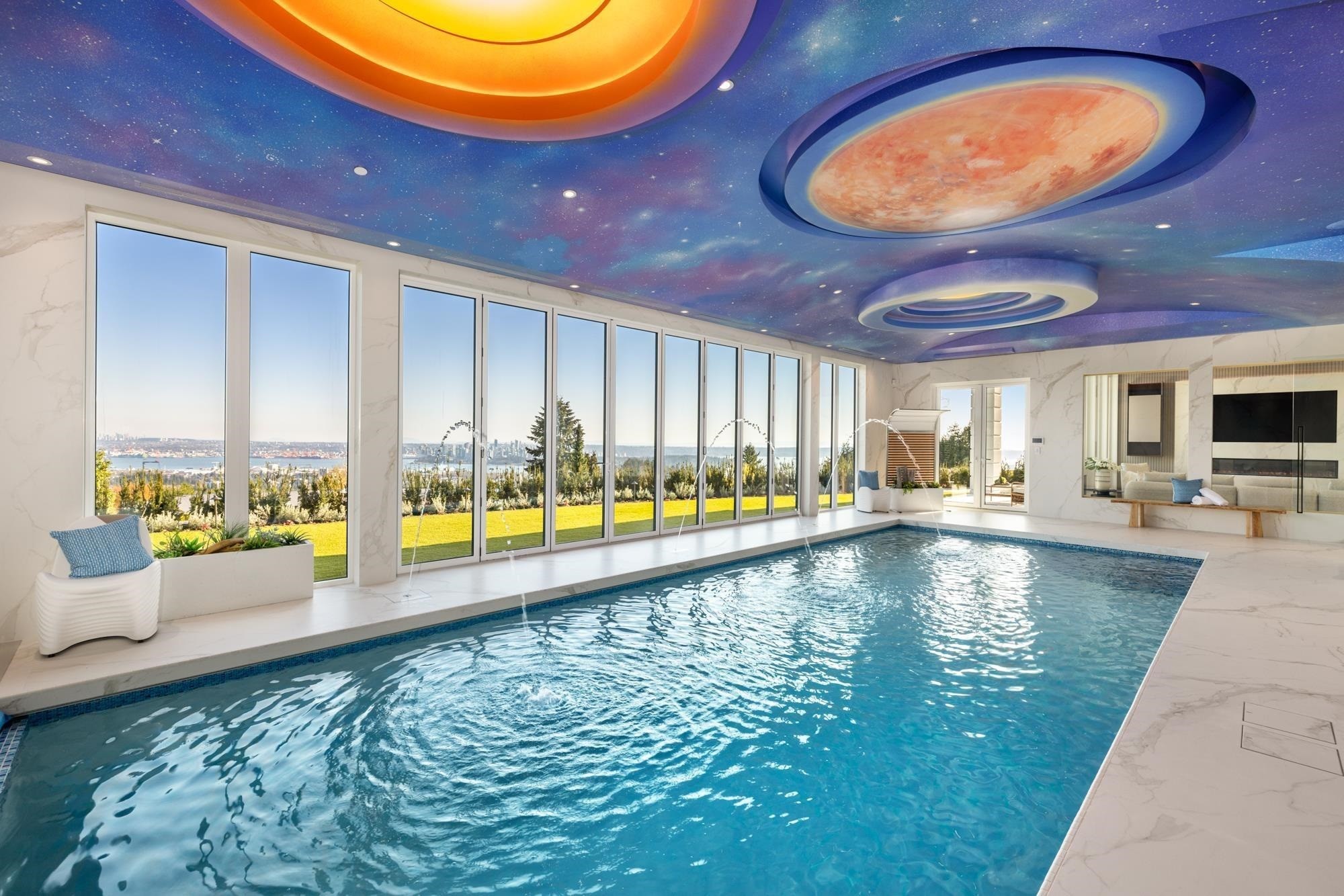 835 Farmleigh Road, West Vancouver, BC - Indoor Photo Showing Other Room With In Ground Pool