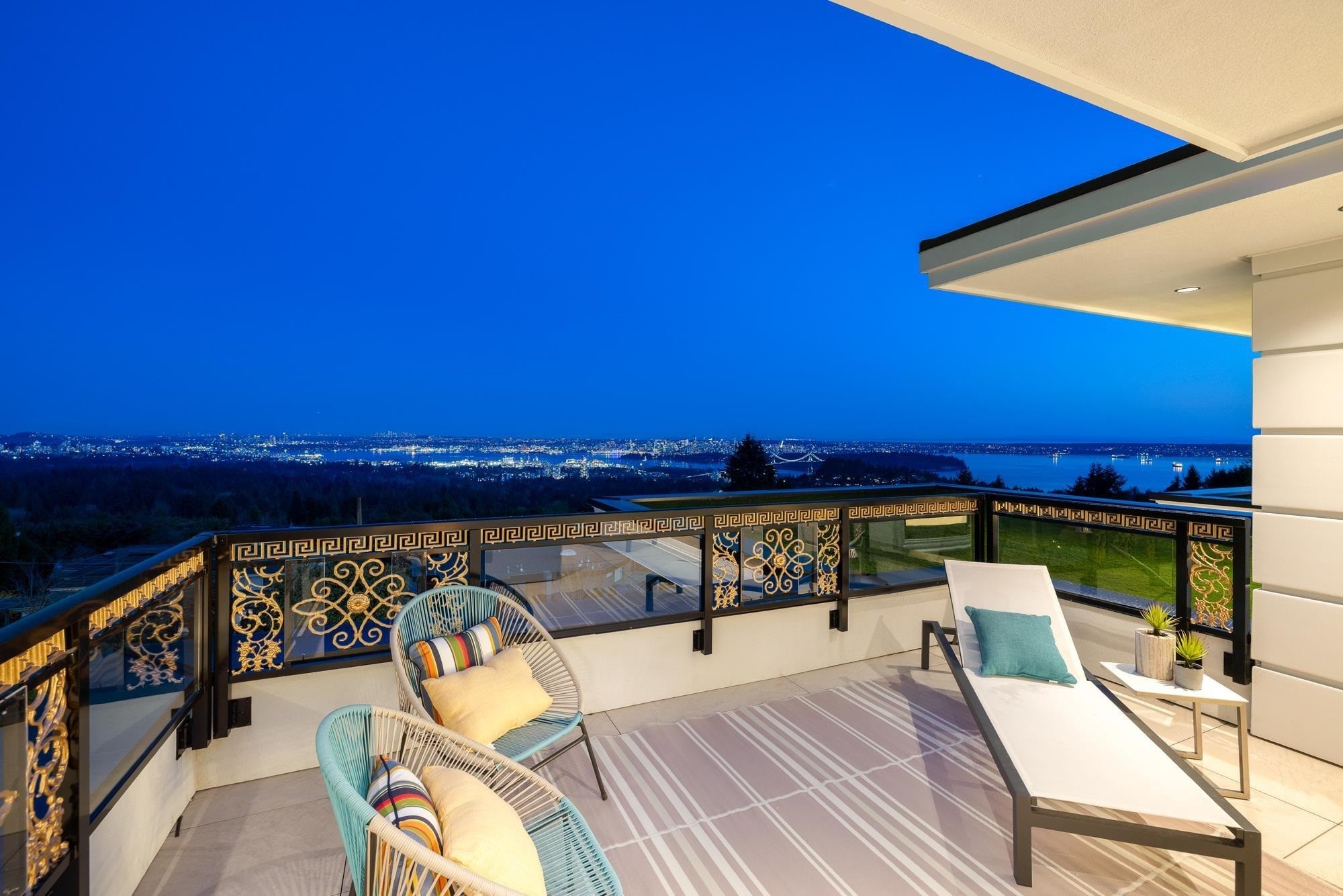 835 Farmleigh Road, West Vancouver, BC - Outdoor With View With Exterior