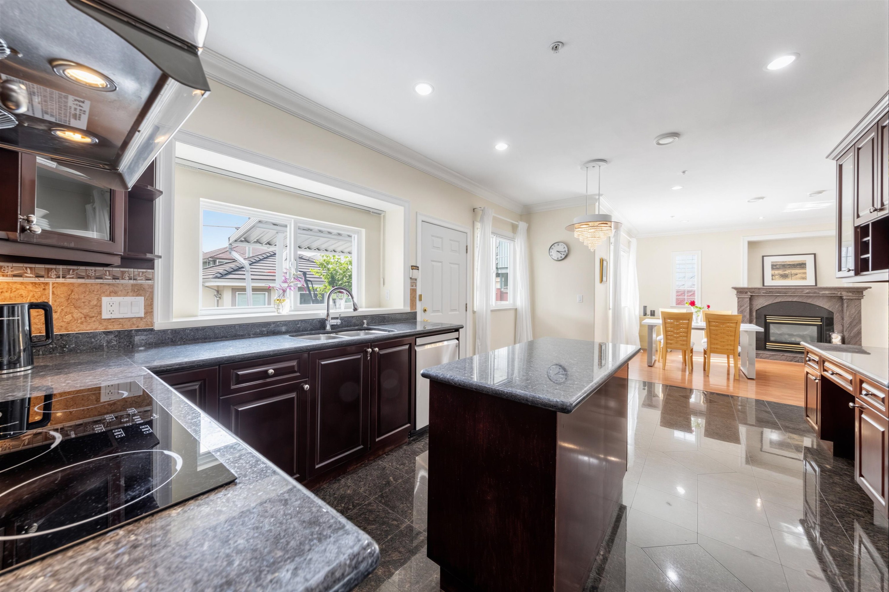 6899 Fleming Street, Vancouver, BC