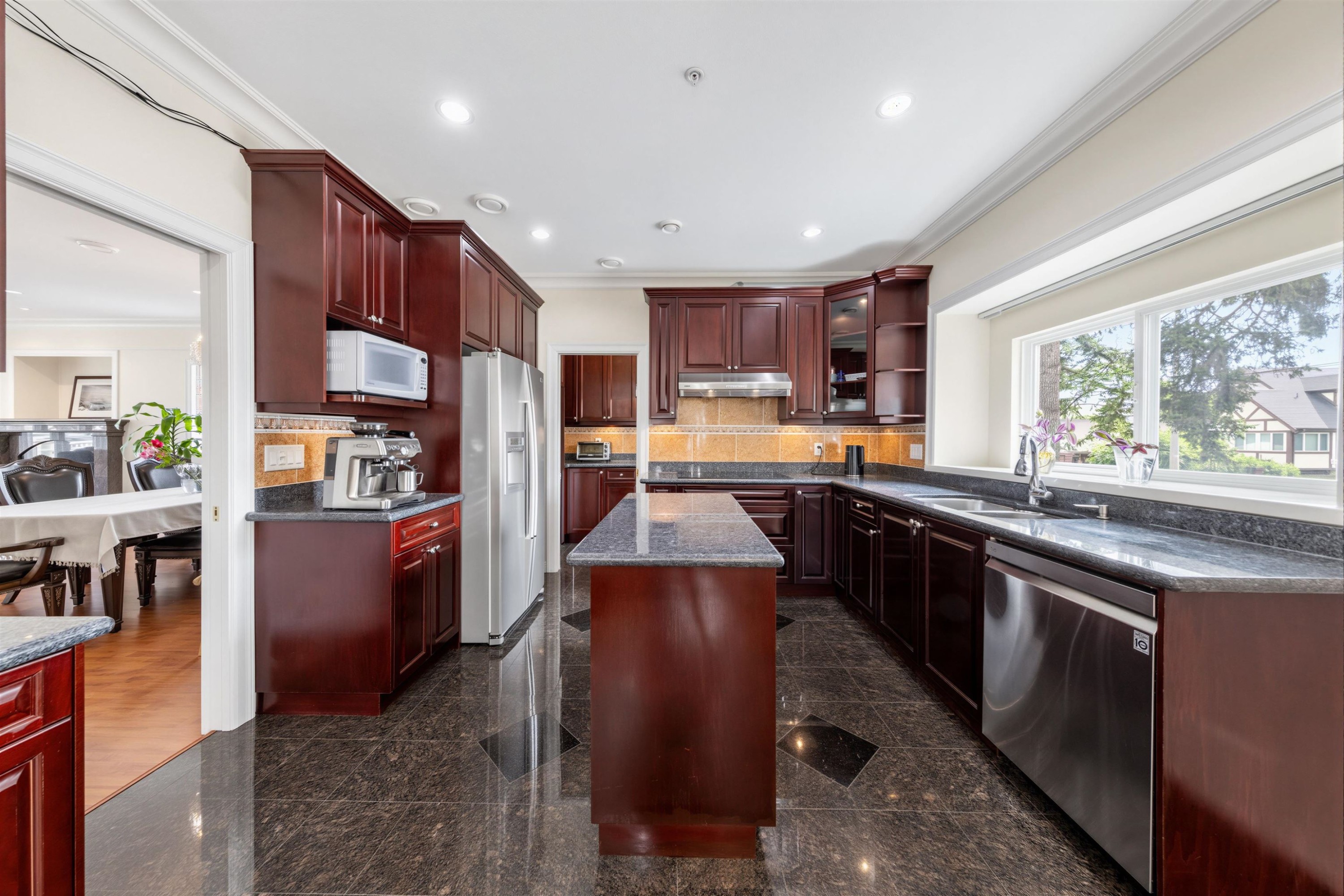 6899 Fleming Street, Vancouver, BC