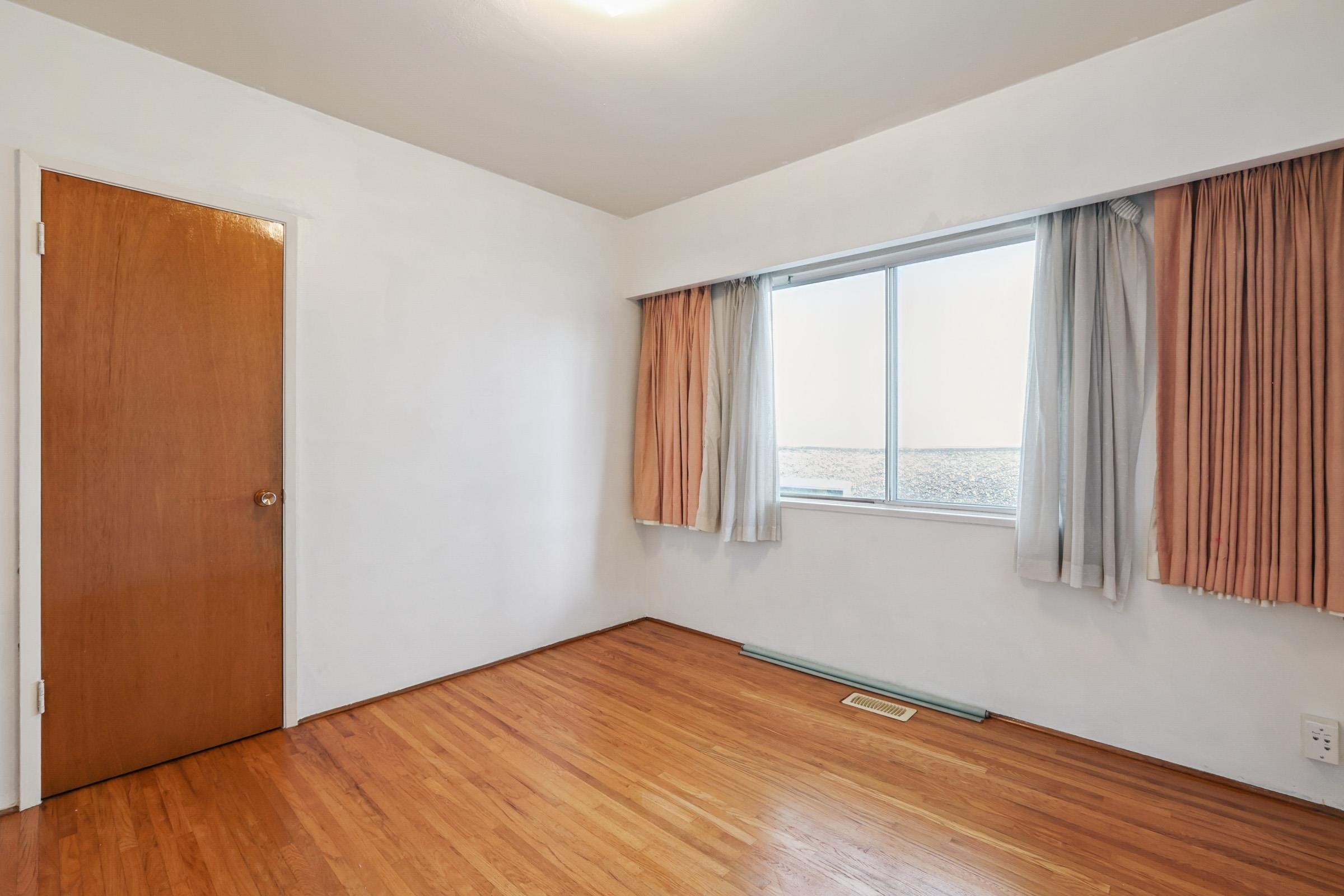 2894 Mcgill Street, Vancouver, BC