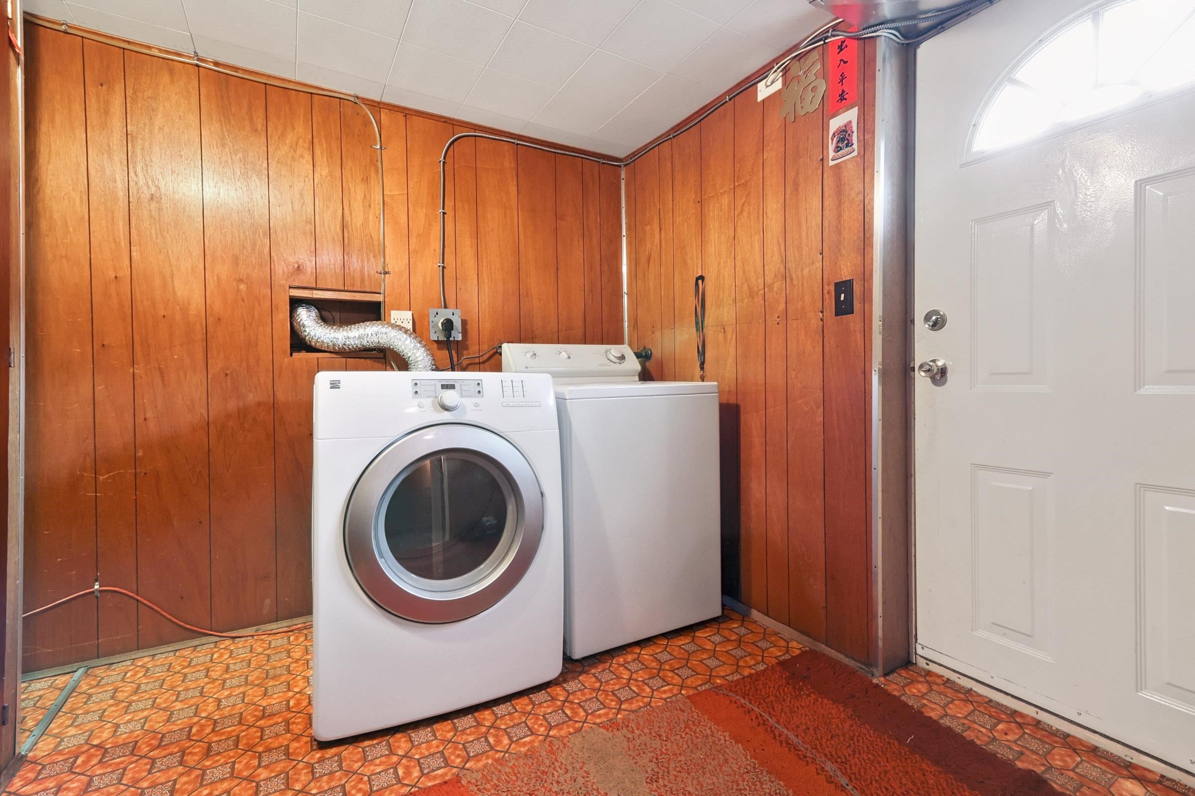 2894 Mcgill Street, Vancouver, BC