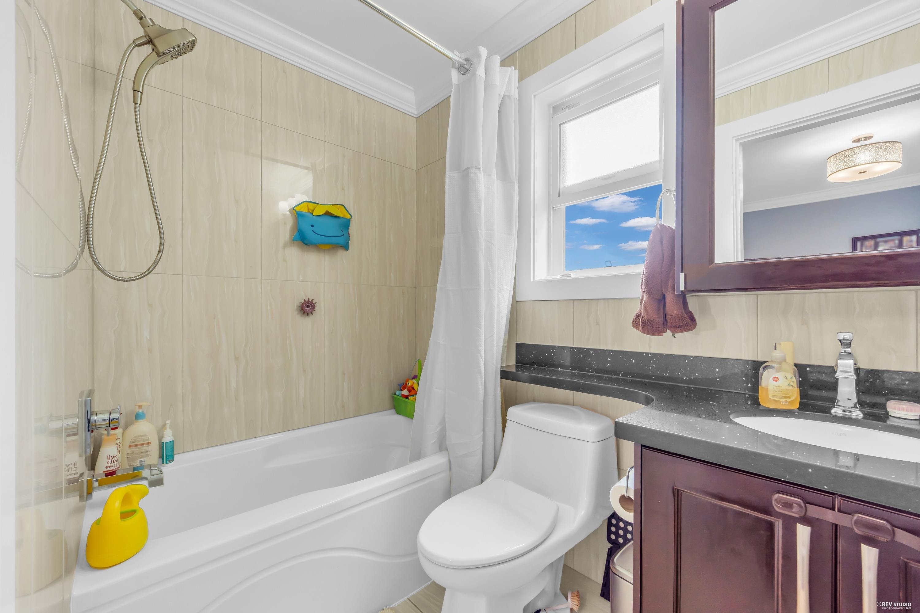 5603 Rhodes Street, Vancouver, BC