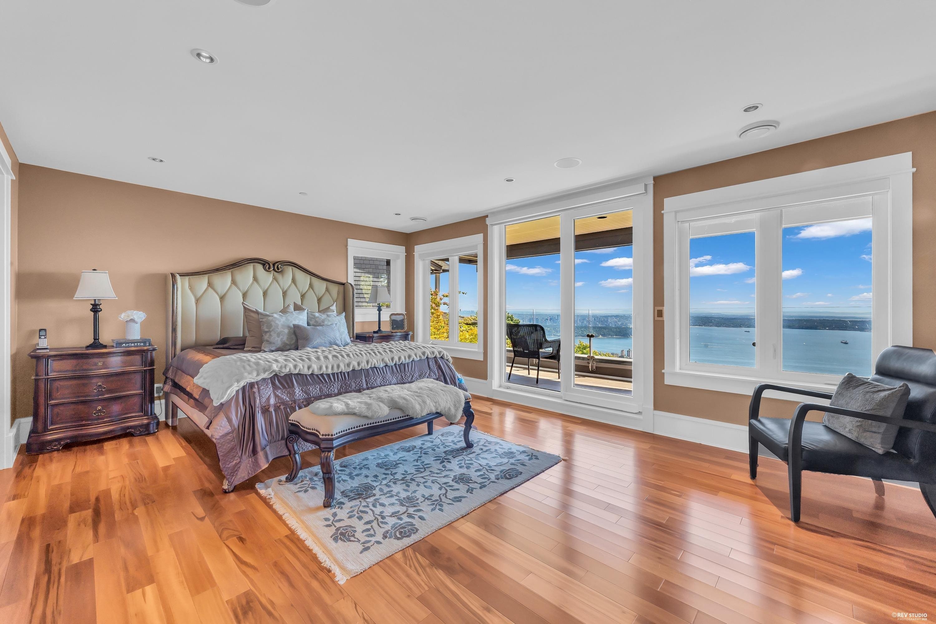 2793 Willoughby Road, West Vancouver, BC - Indoor