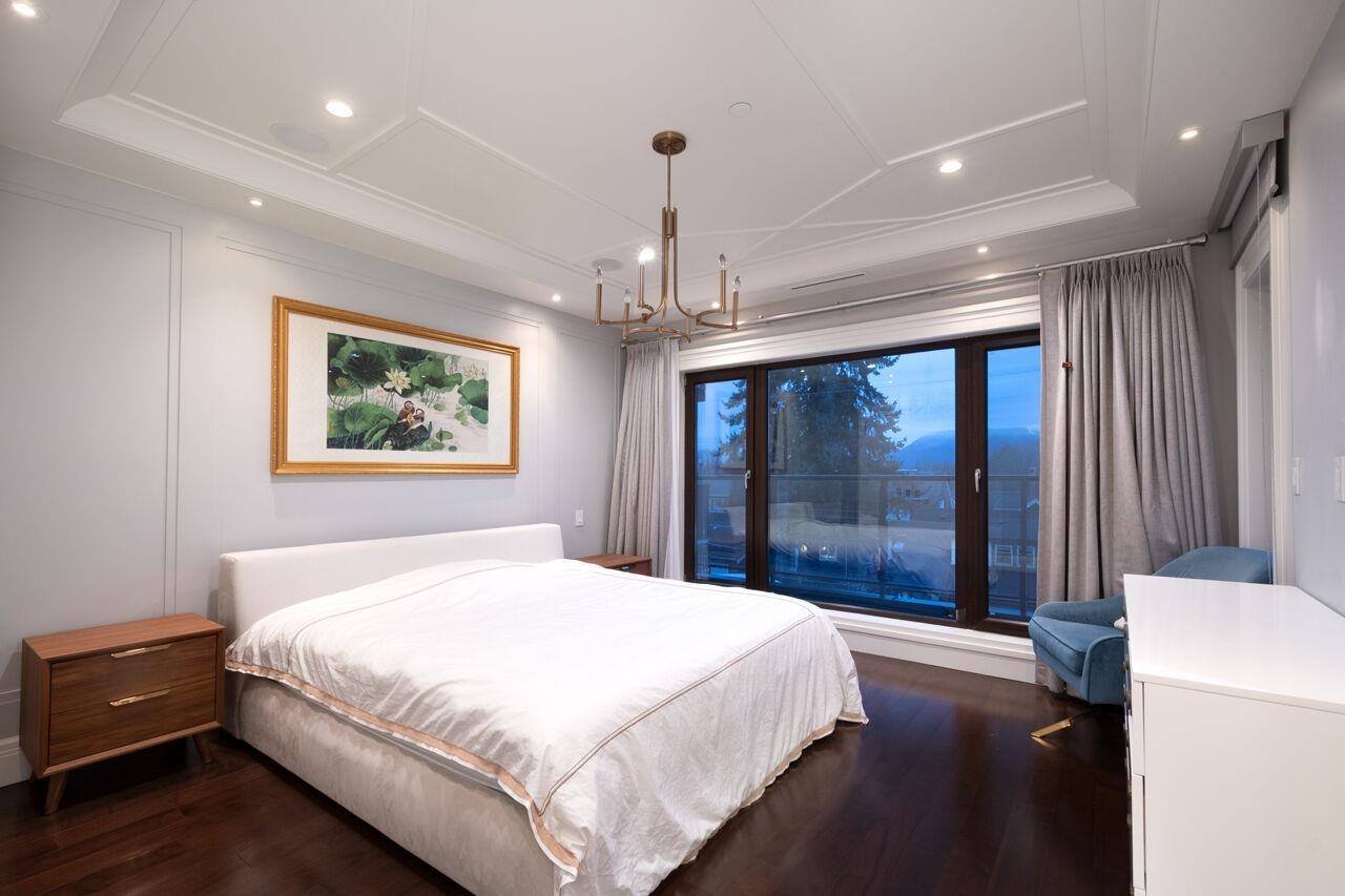 3739 24Th Avenue W, Vancouver, BC - Indoor Photo Showing Bedroom
