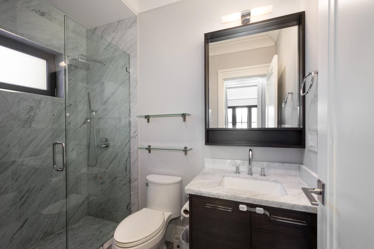 3739 24Th Avenue W, Vancouver, BC - Indoor Photo Showing Bathroom