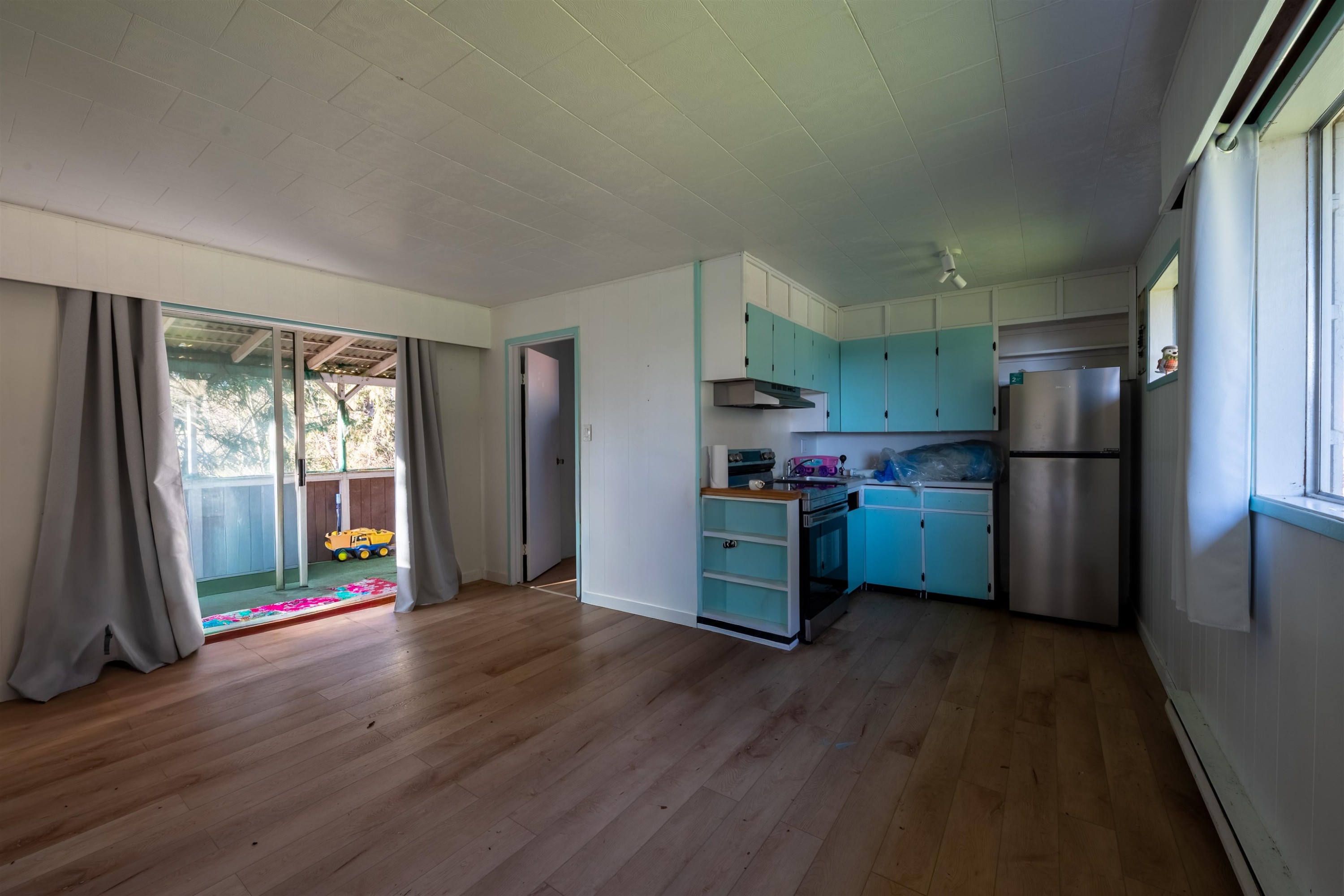 24578 Lougheed Highway, Maple Ridge, BC