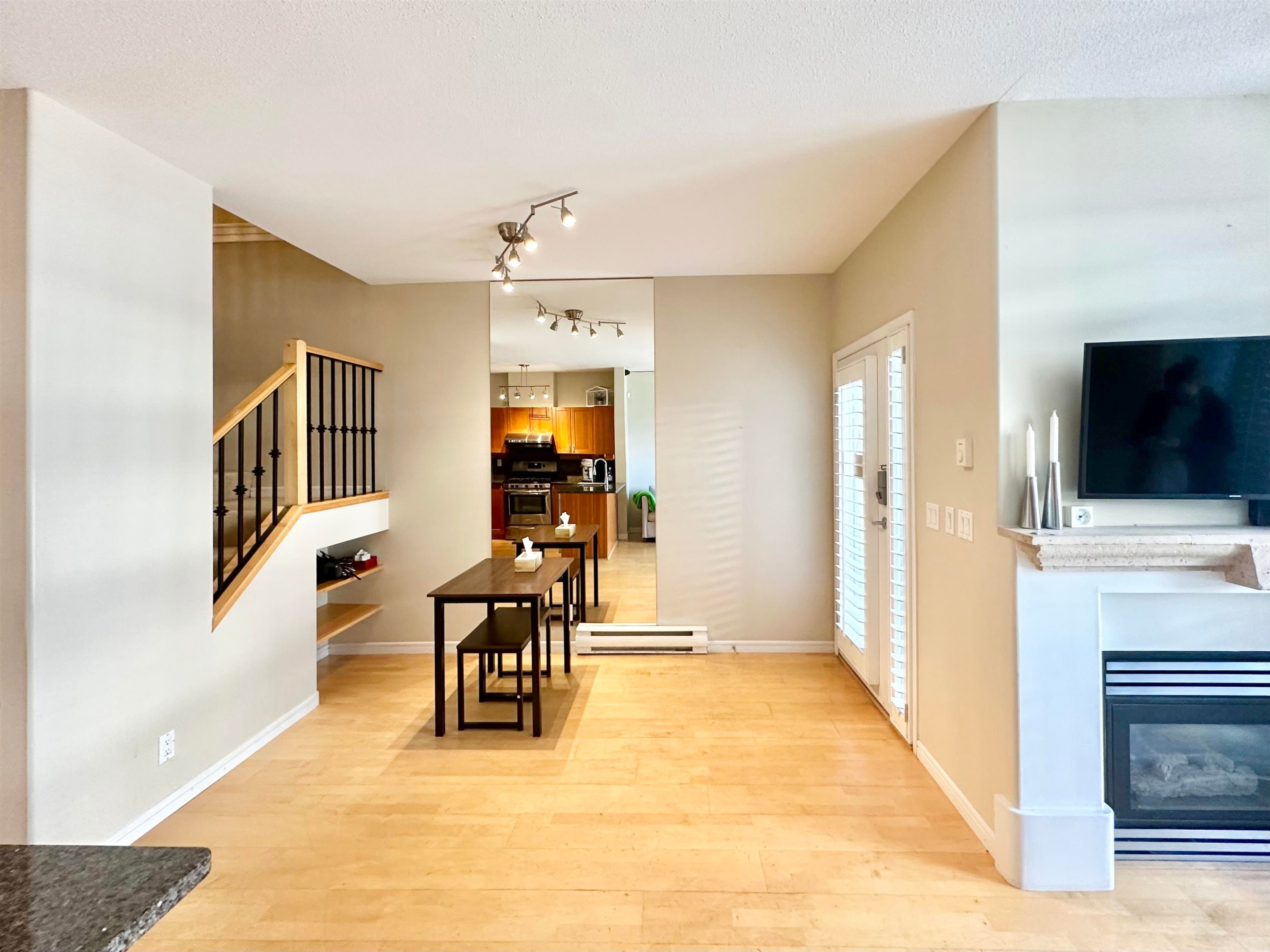 2688 Vine, Vancouver, BC