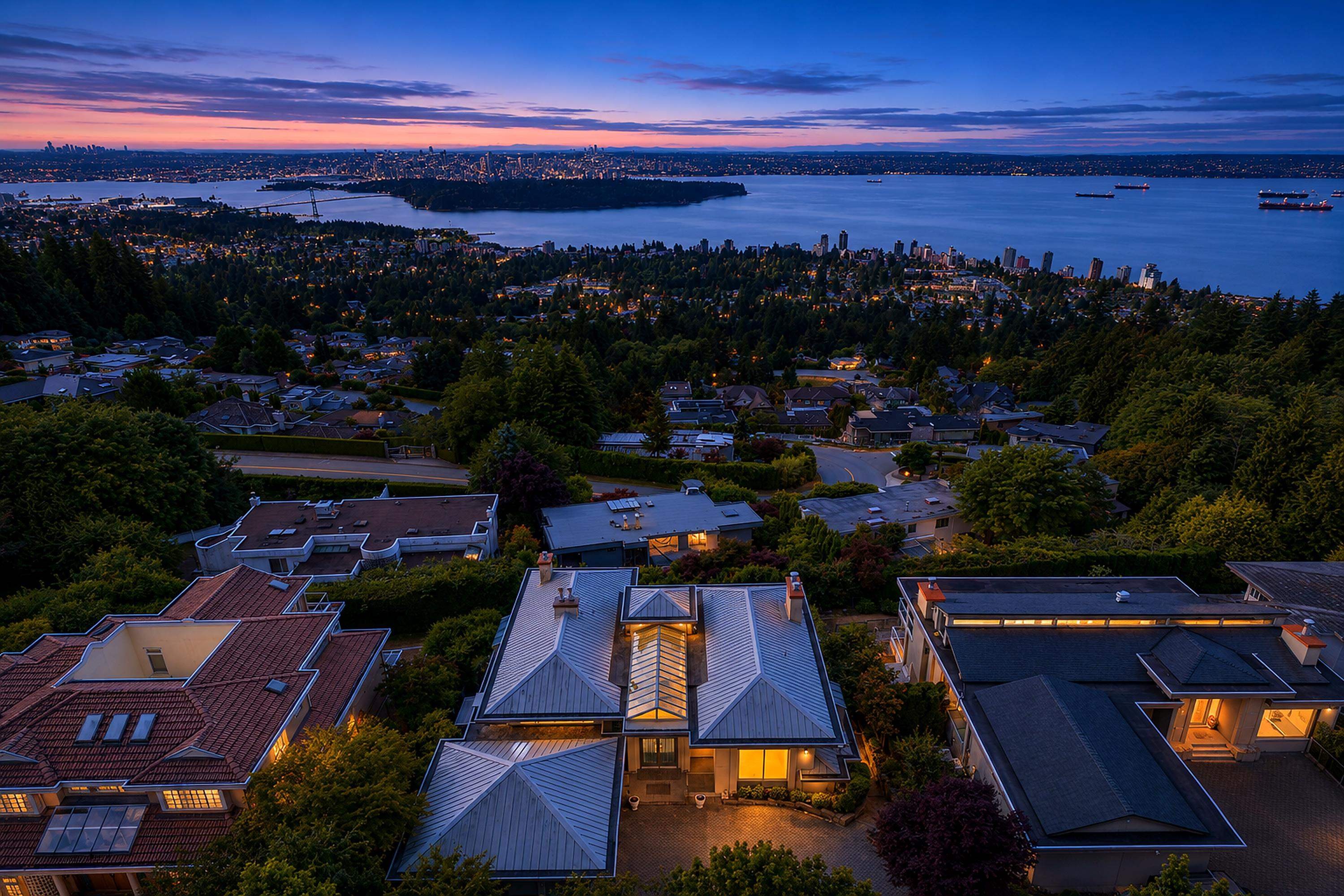 1572 Chippendale Court, West Vancouver, BC