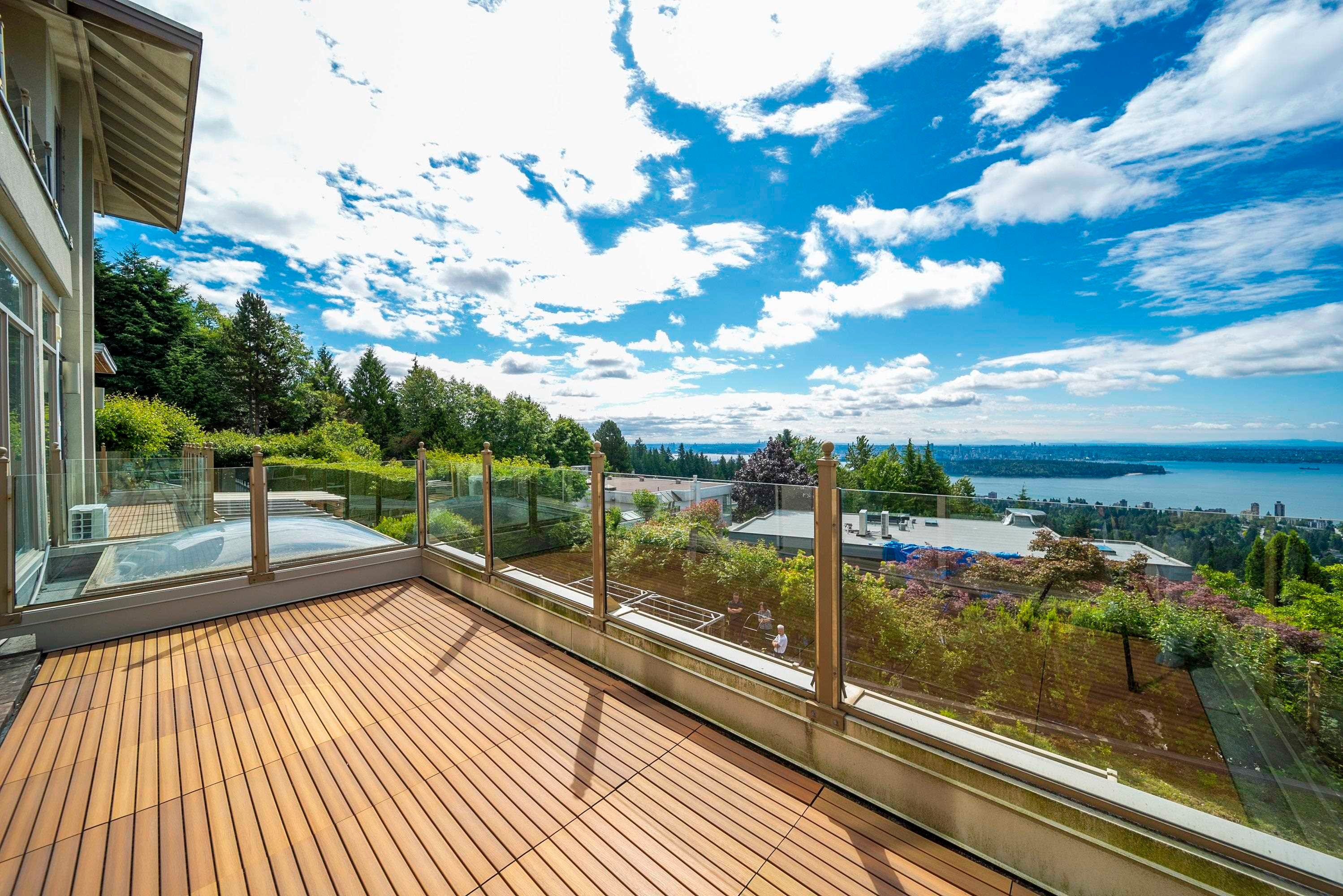 1572 Chippendale Court, West Vancouver, BC