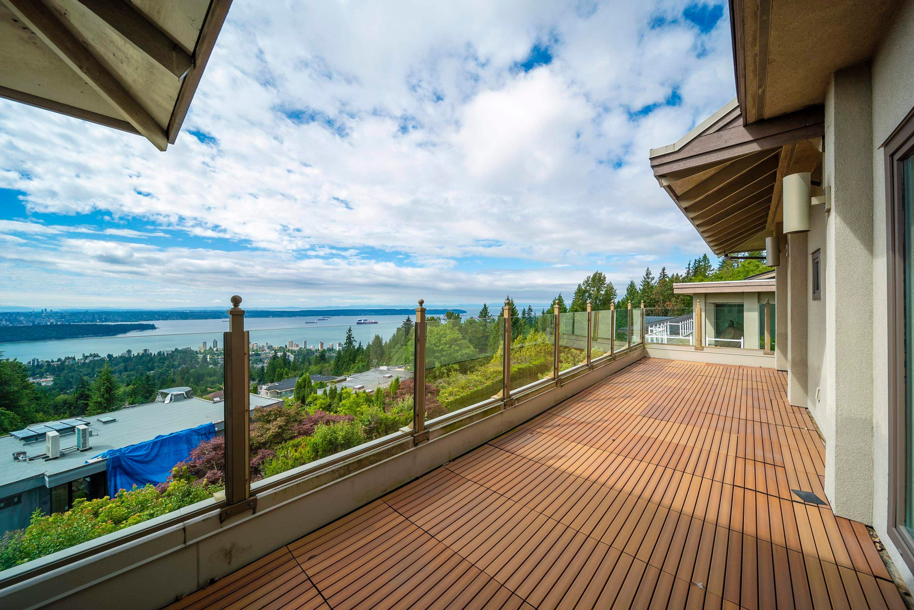 1572 Chippendale Court, West Vancouver, BC