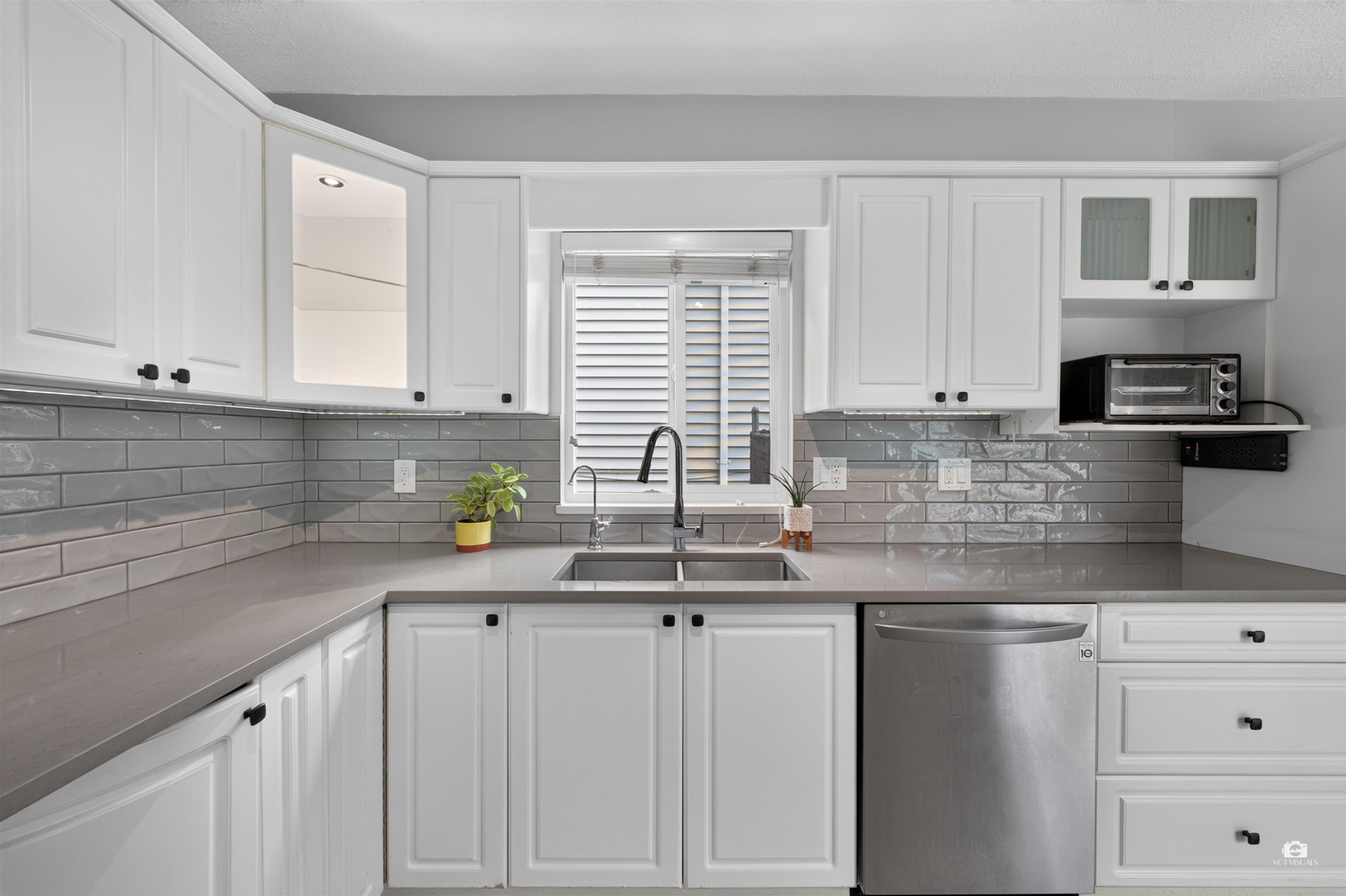 2550 Raven Court, Coquitlam, BC