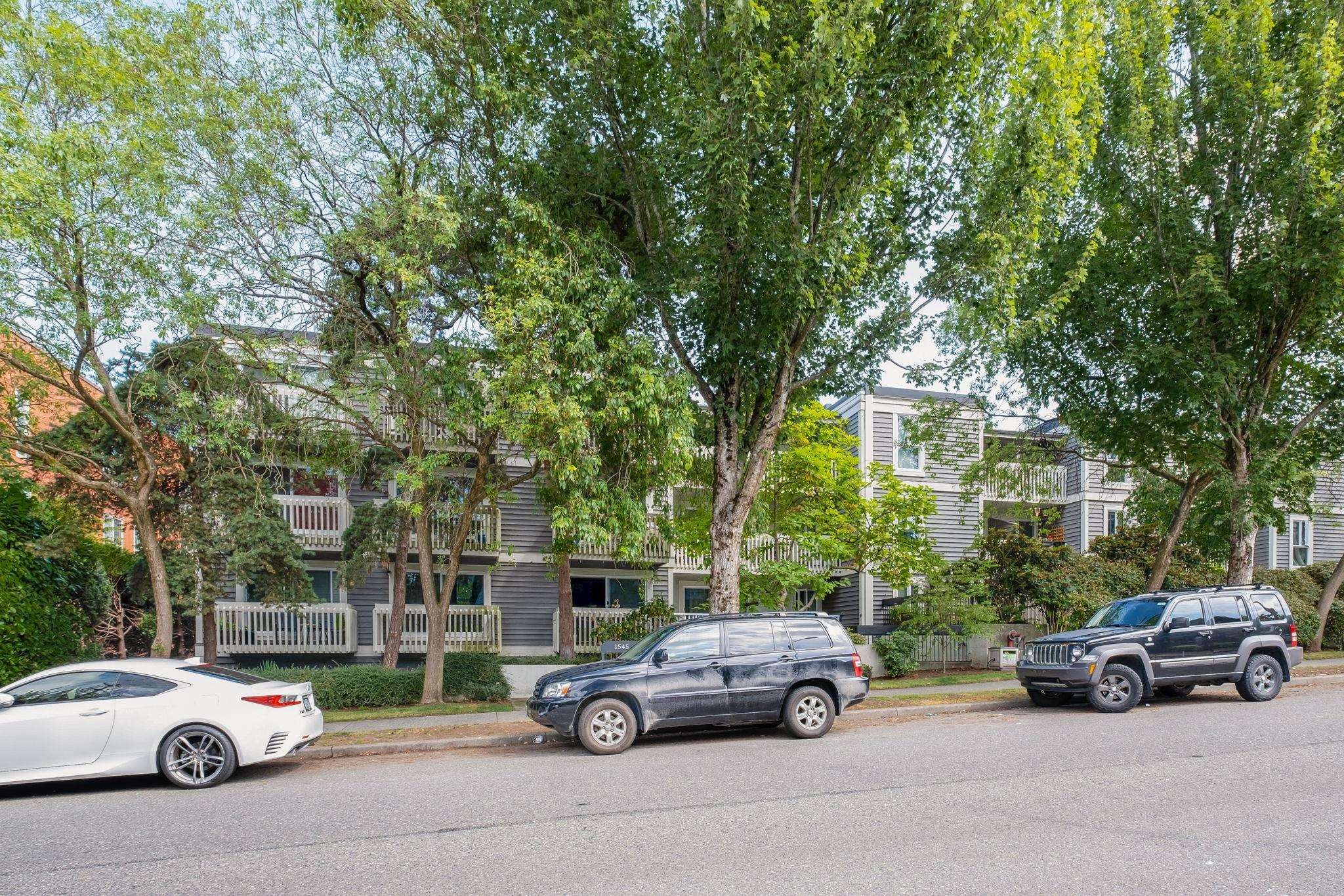 305-1545 2Nd Avenue E, Vancouver, BC
