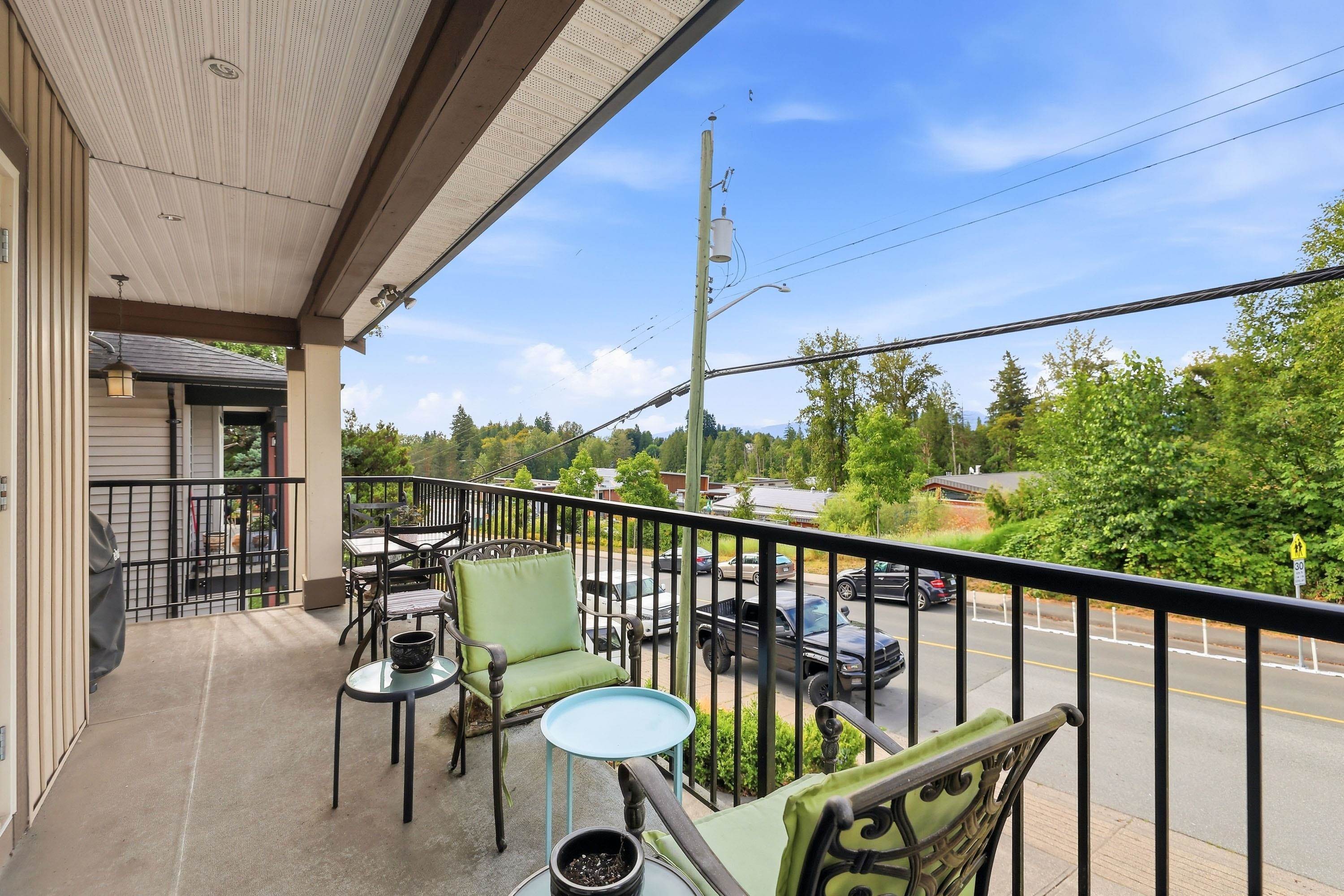 24176 104 Avenue, Maple Ridge, BC