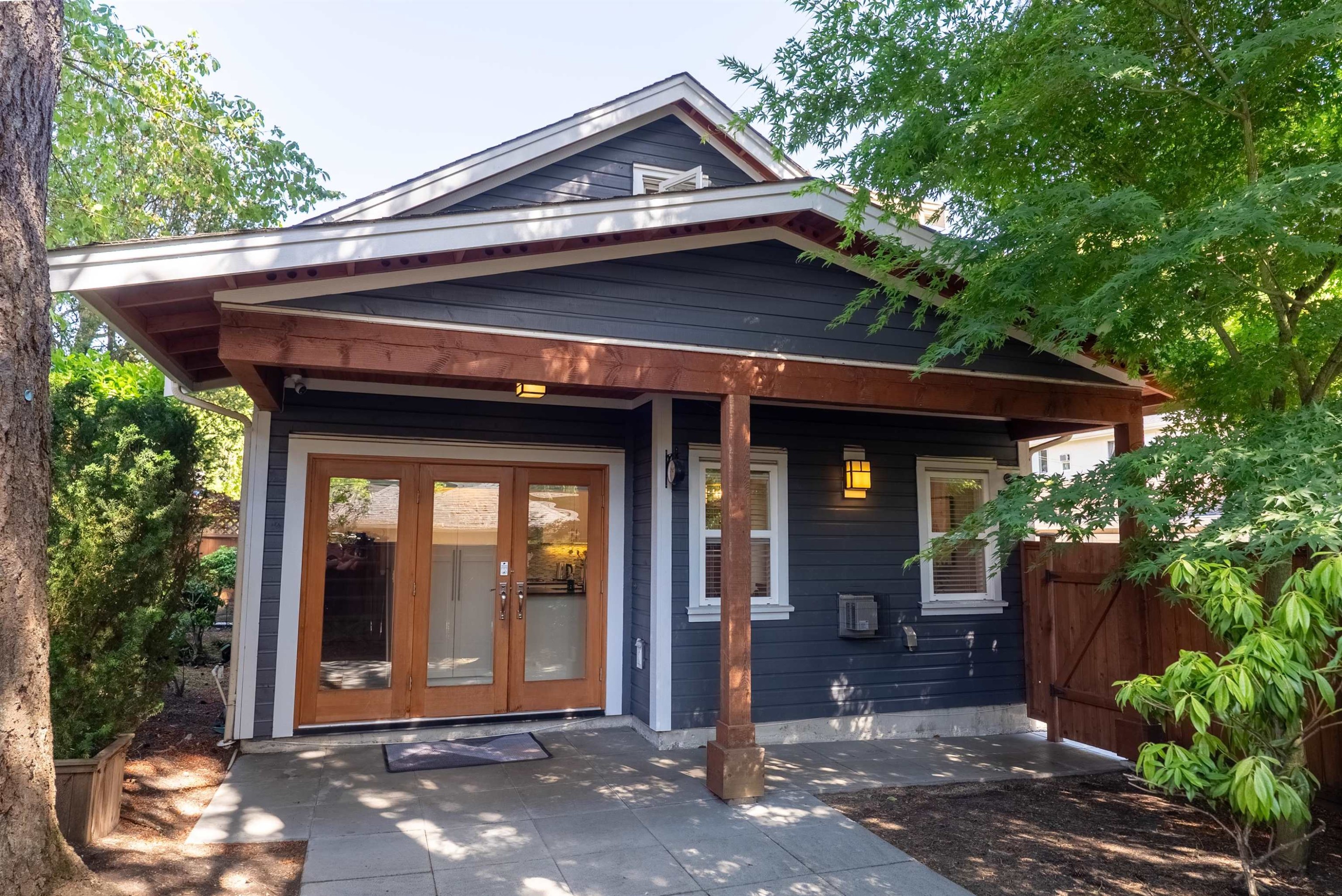 2426 34Th Avenue W, Vancouver, BC
