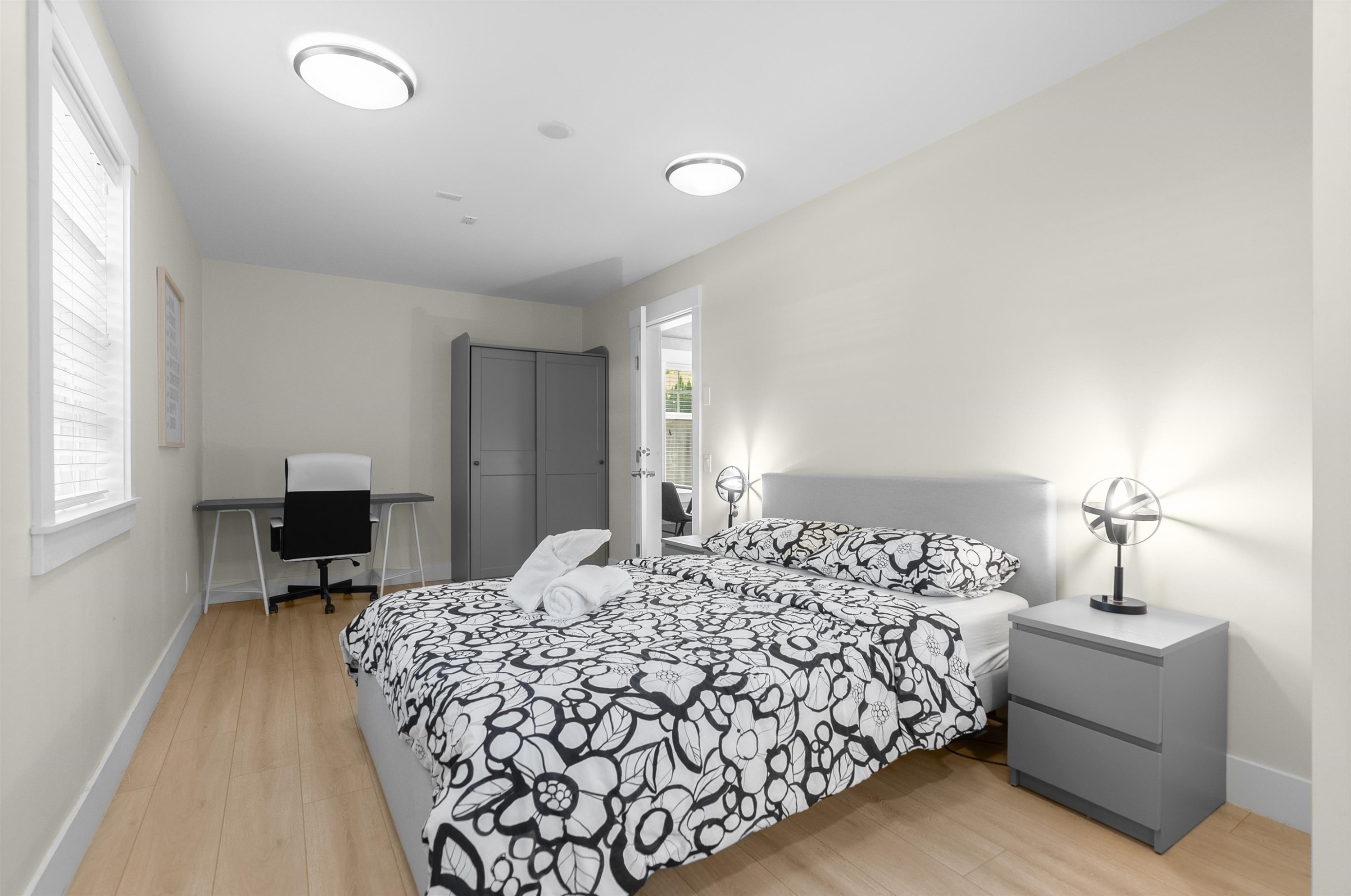 2426 34Th Avenue W, Vancouver, BC