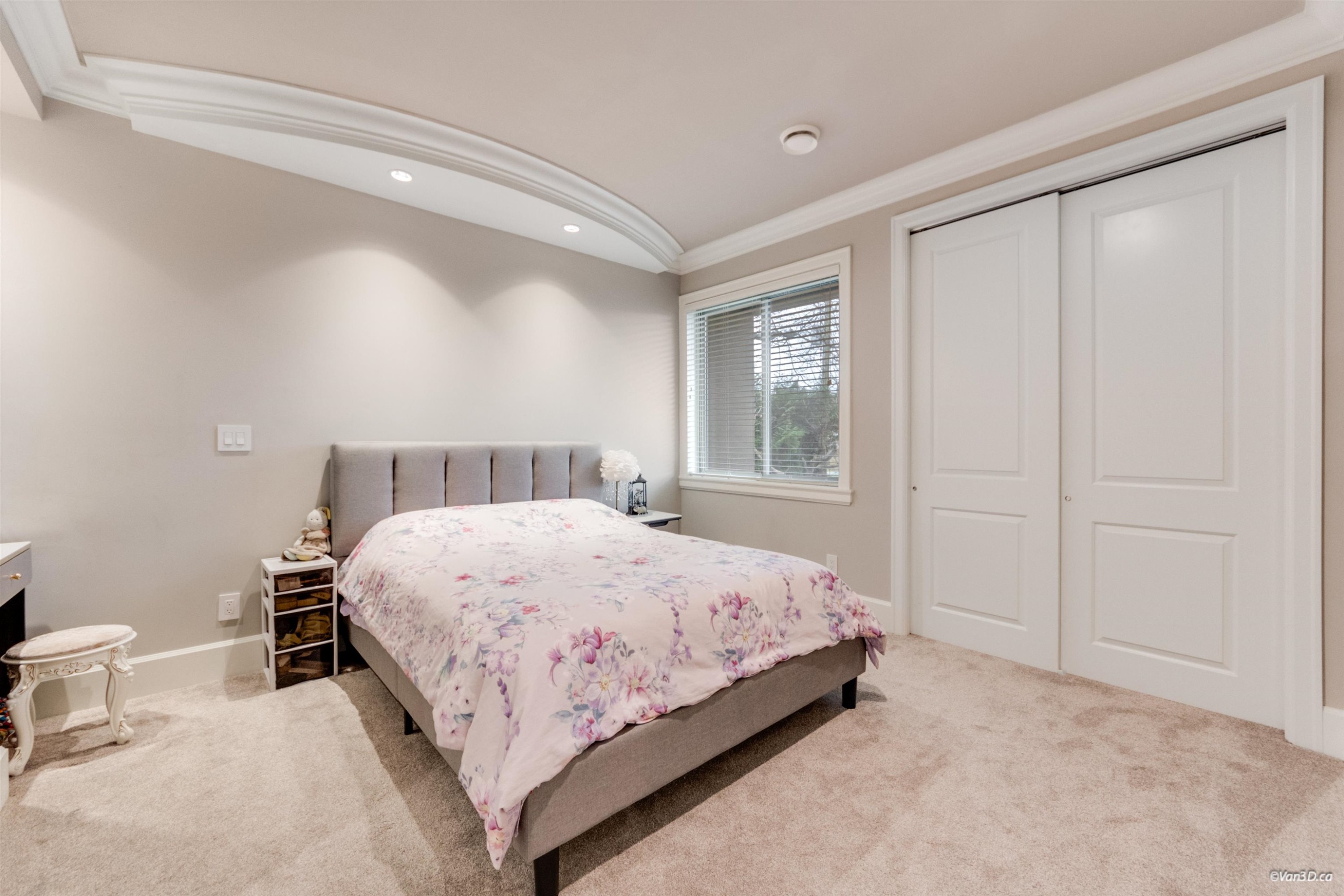 5011 Colbeck Road, Richmond, BC - Indoor Photo Showing Bedroom