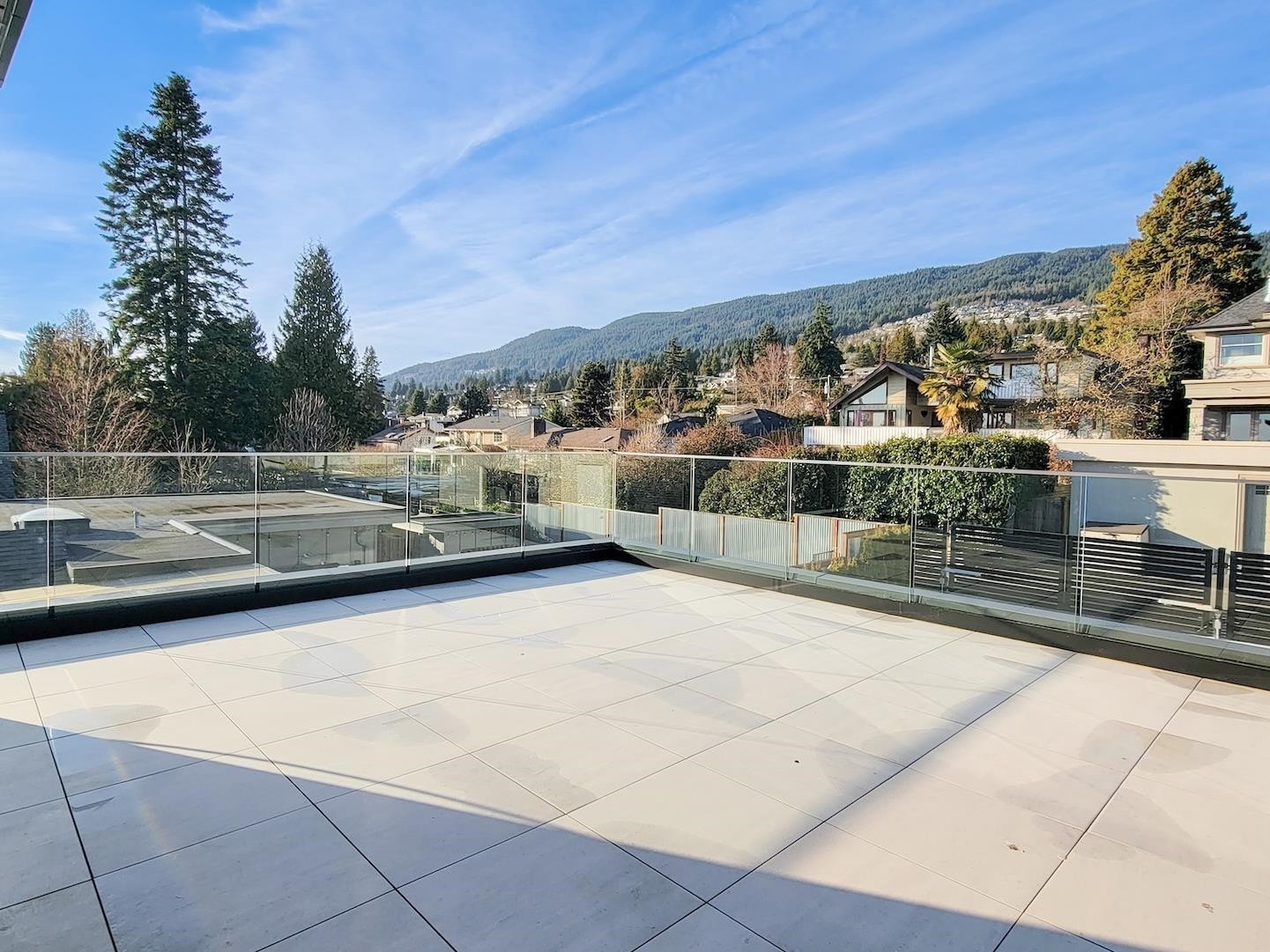 2141 Jefferson Avenue, West Vancouver, BC - Outdoor