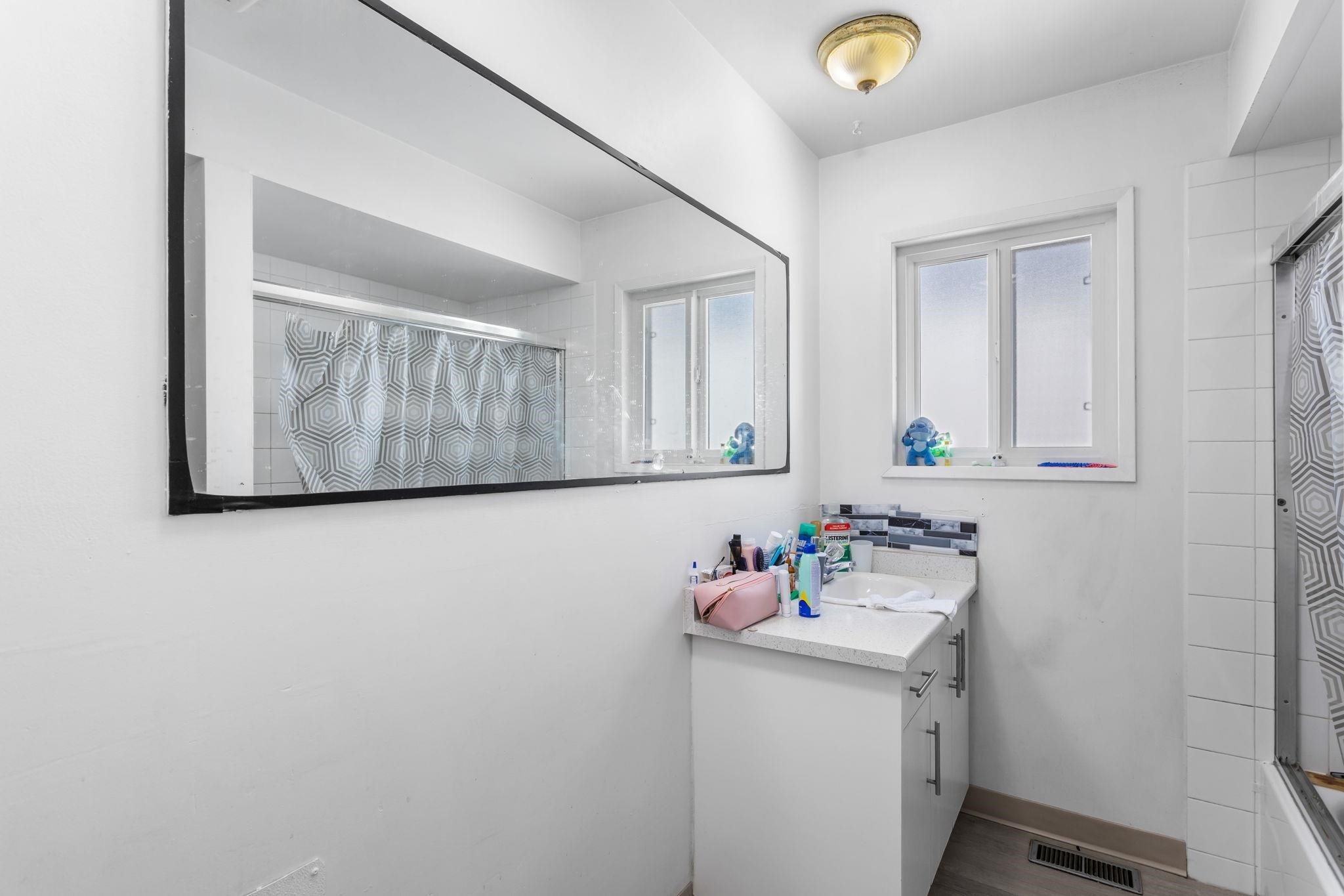 3186 28Th Avenue E, Vancouver, BC