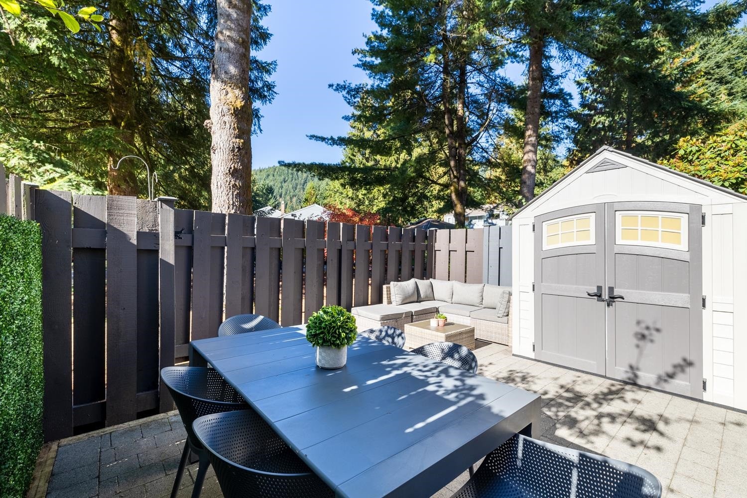 4663 Hoskins Road, North Vancouver, BC
