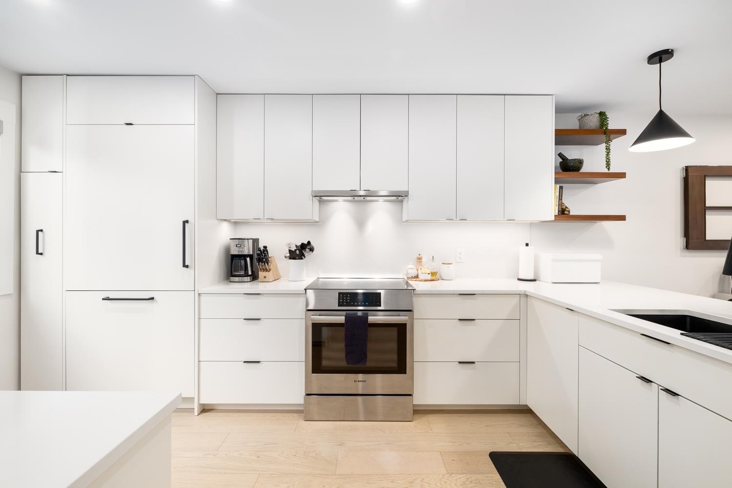 4663 Hoskins Road, North Vancouver, BC