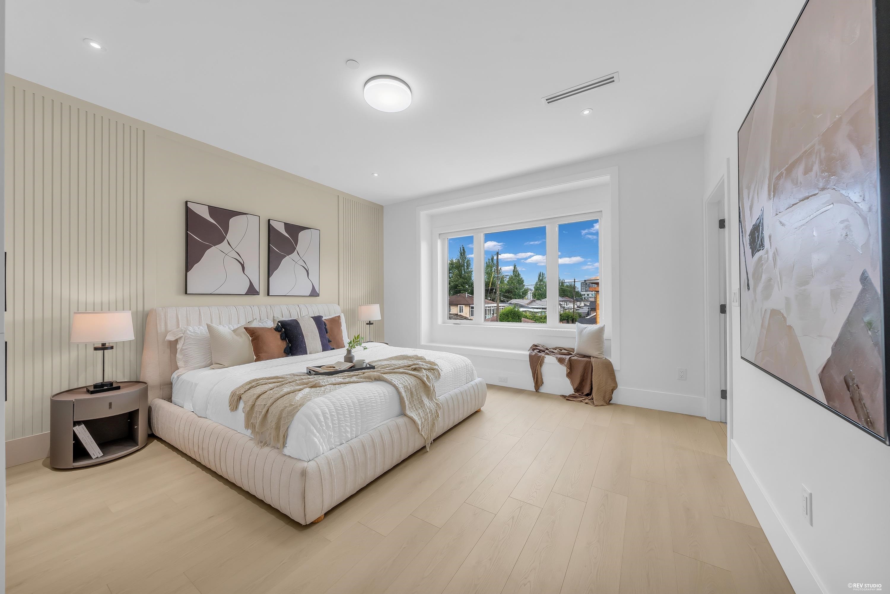 2-3627 45Th Avenue E, Vancouver, BC - Indoor Photo Showing Bedroom