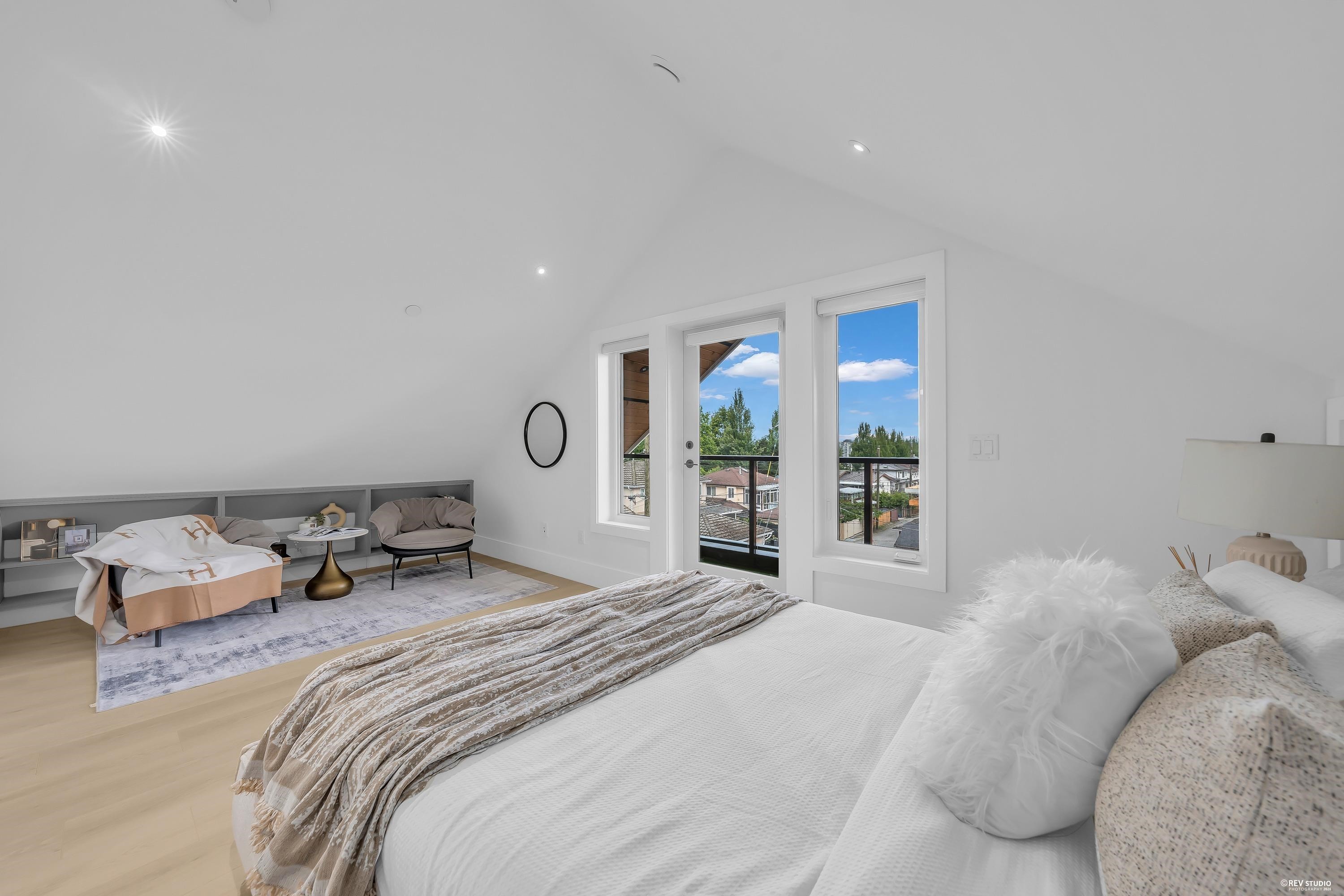 2-3627 45Th Avenue E, Vancouver, BC - Indoor Photo Showing Bedroom