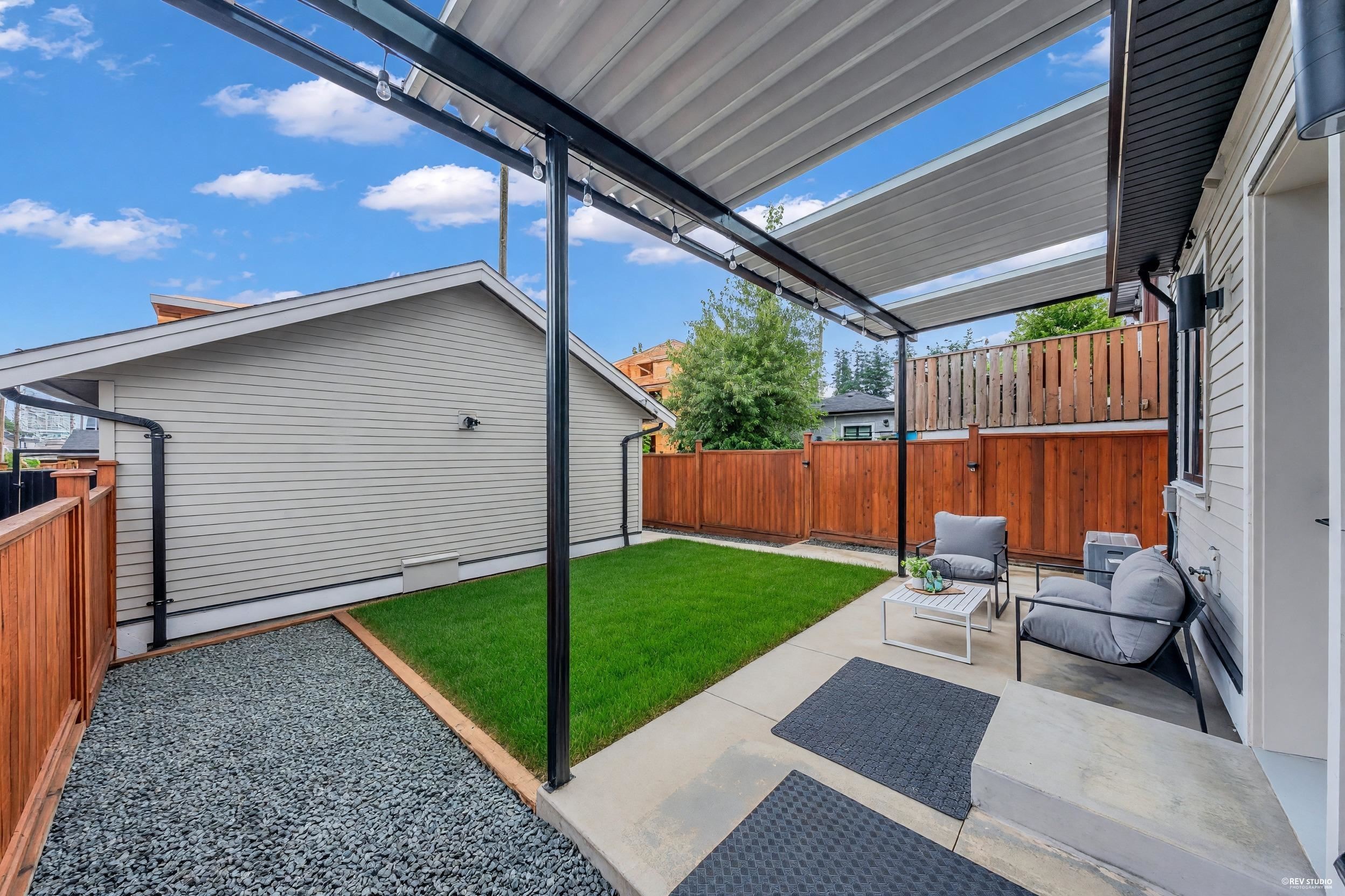 2-3627 45Th Avenue E, Vancouver, BC - Outdoor With Deck Patio Veranda With Exterior
