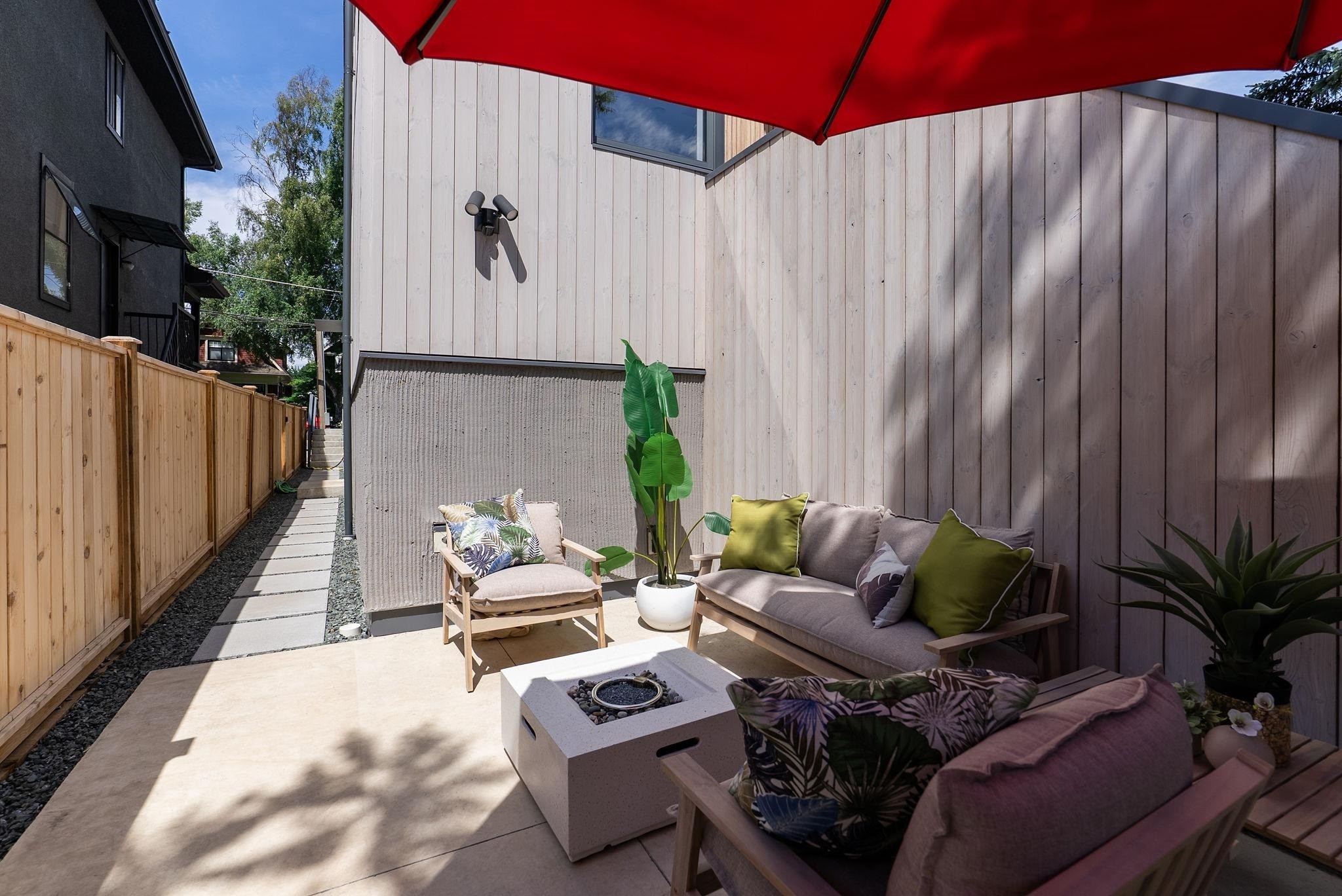 1-60 17Th Avenue E, Vancouver, BC