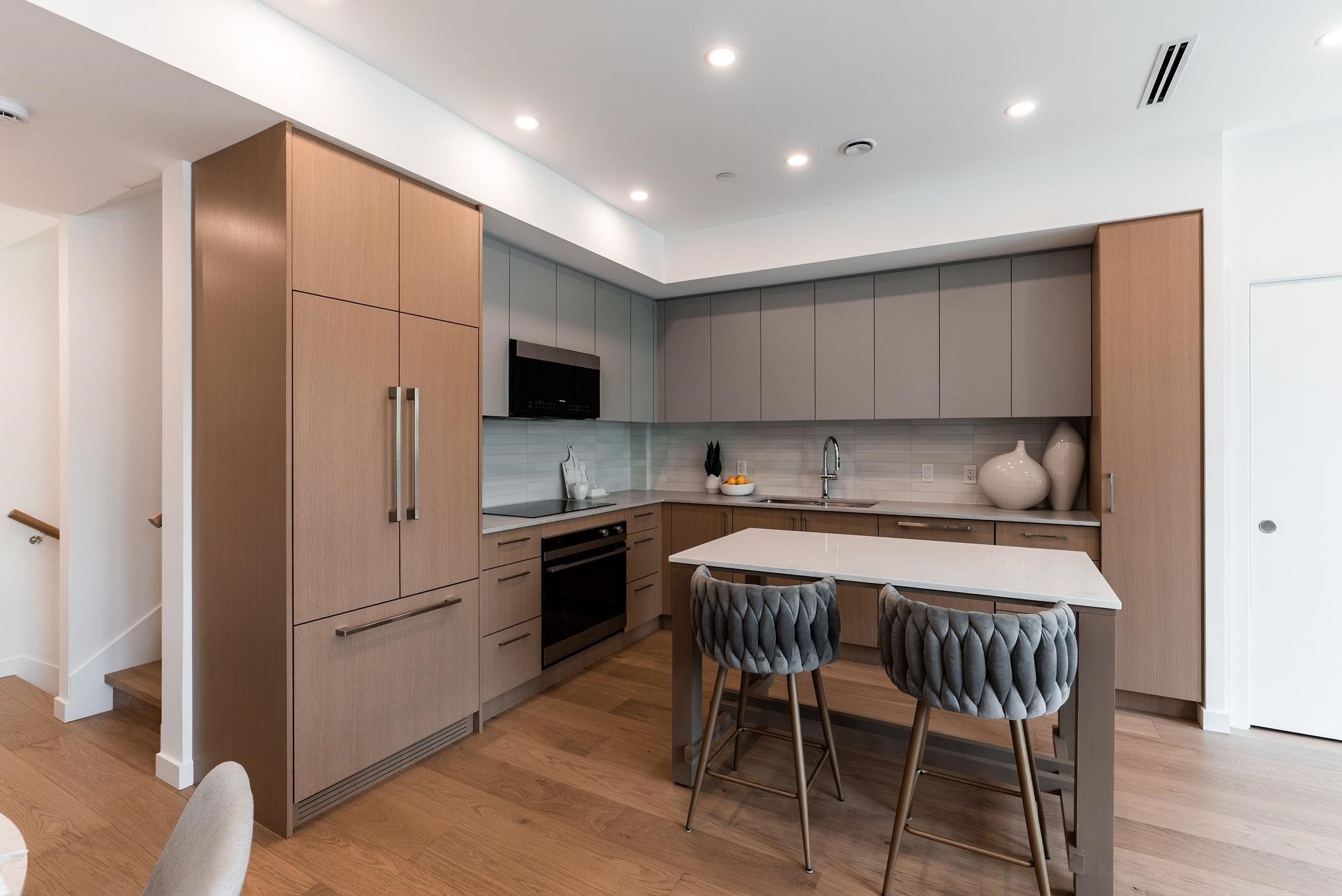 1-60 17Th Avenue E, Vancouver, BC