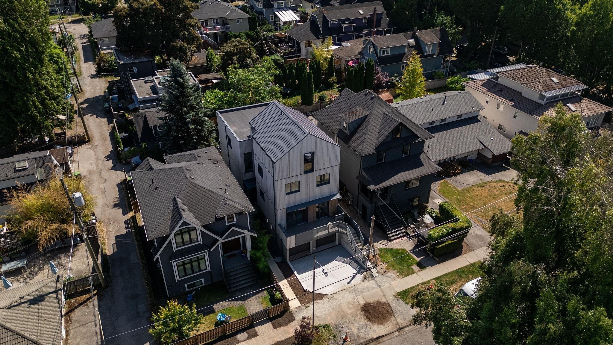 1-60 17Th Avenue E, Vancouver, BC
