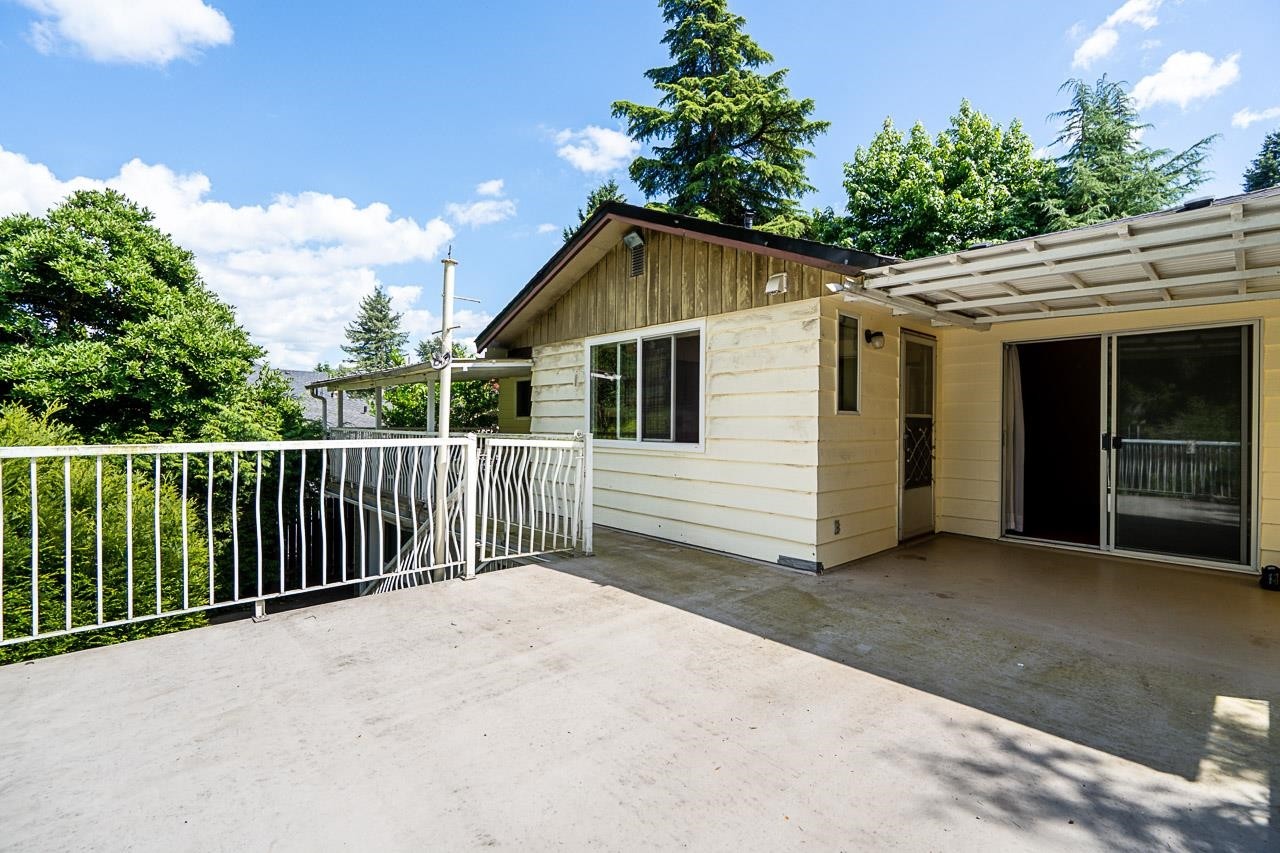1671 Robertson Avenue, Port Coquitlam, BC