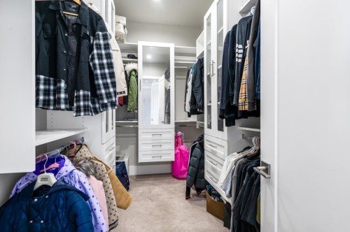 7751 Eperson Road, Richmond, BC - Indoor With Storage