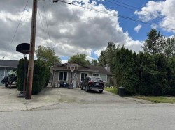 20102 Ditton Street Maple Ridge, BC V2X 9H4