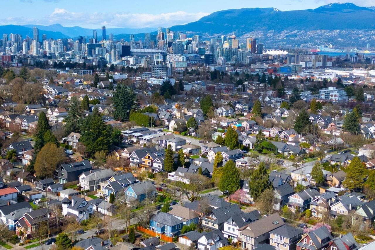 1026 13Th Avenue E, Vancouver, BC