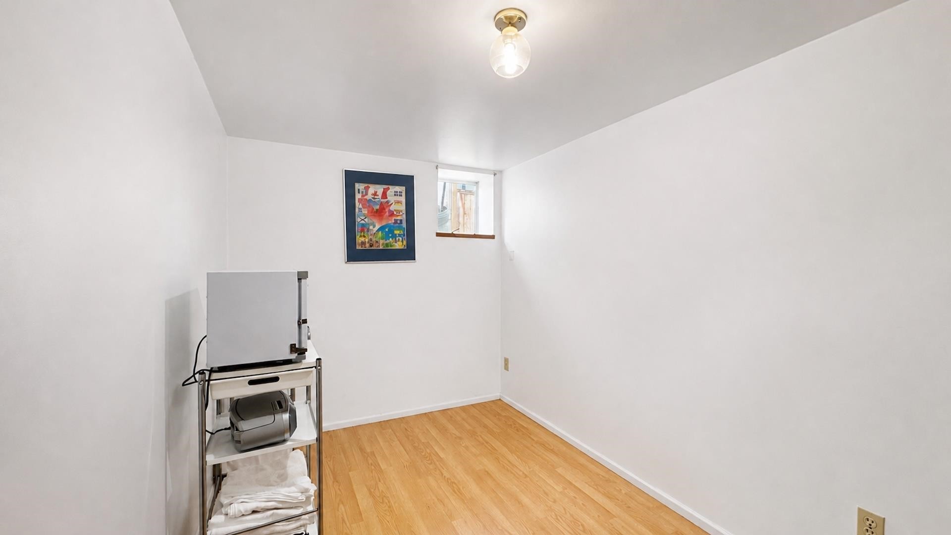 2965 8Th Avenue E, Vancouver, BC