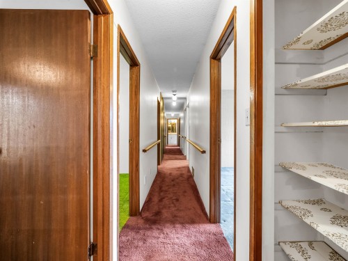 8880 Carmichael Street, Richmond, BC - Indoor